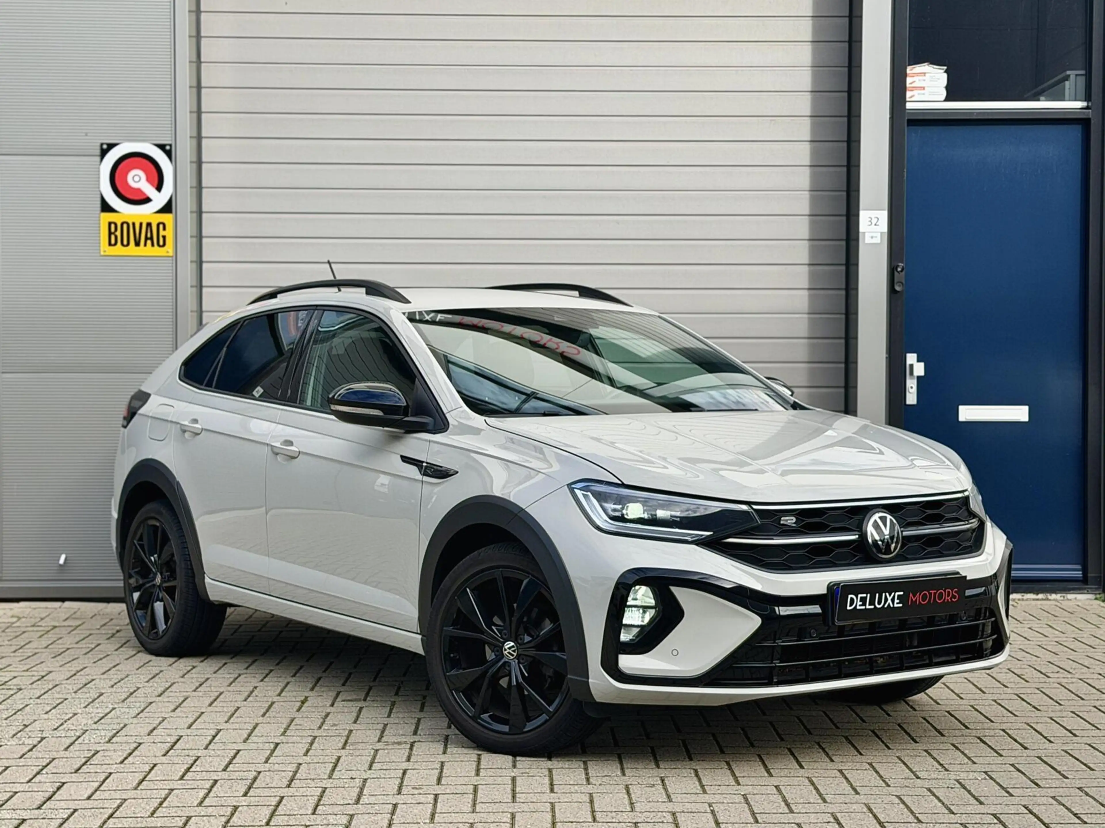 Volkswagen Taigo 1.0 TSI R-Line Blackstyle|IQ|Beats|Camera| — photo 5