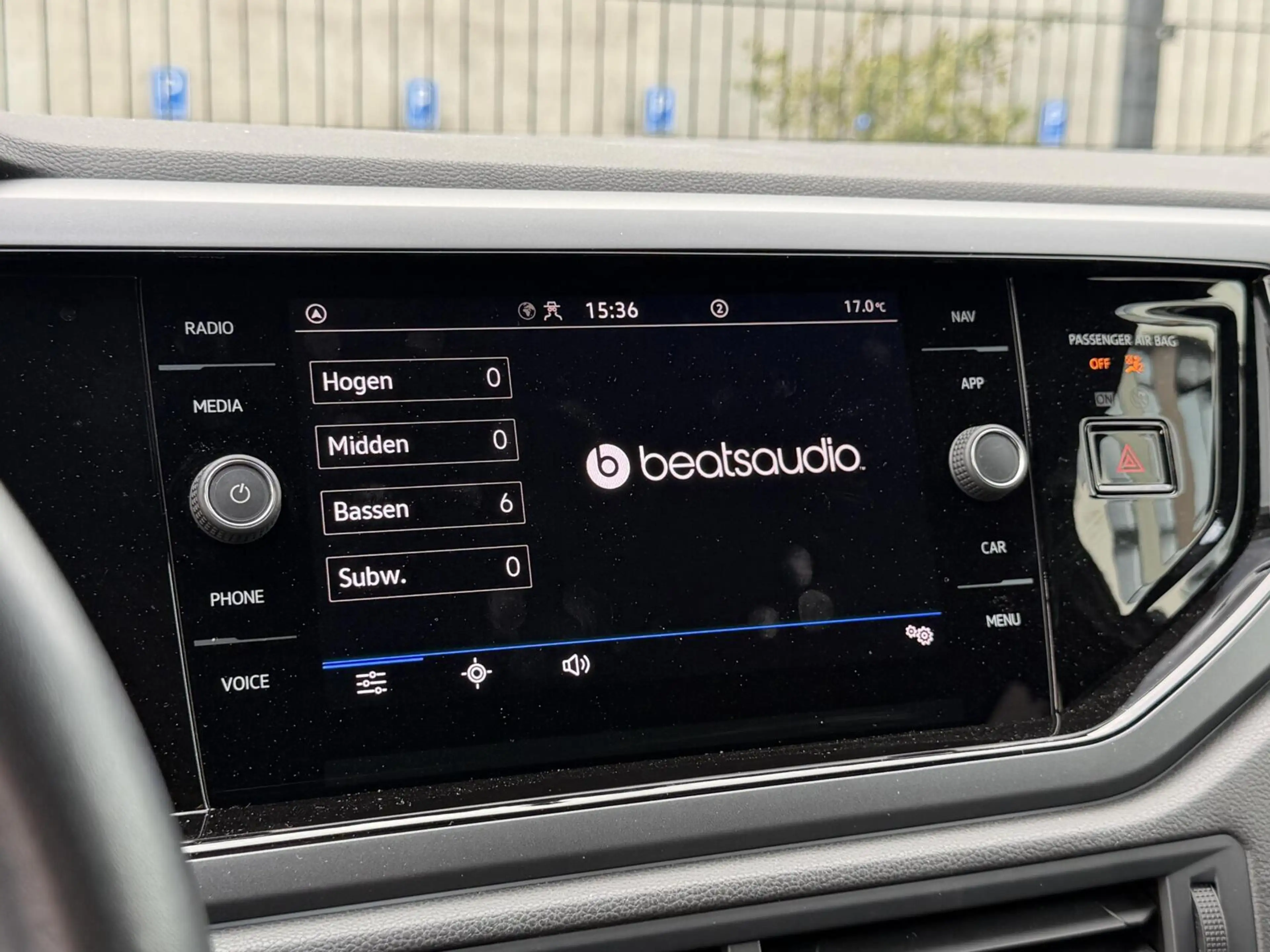 Volkswagen Taigo 1.0 TSI R-Line Blackstyle|IQ|Beats|Camera| — photo 24