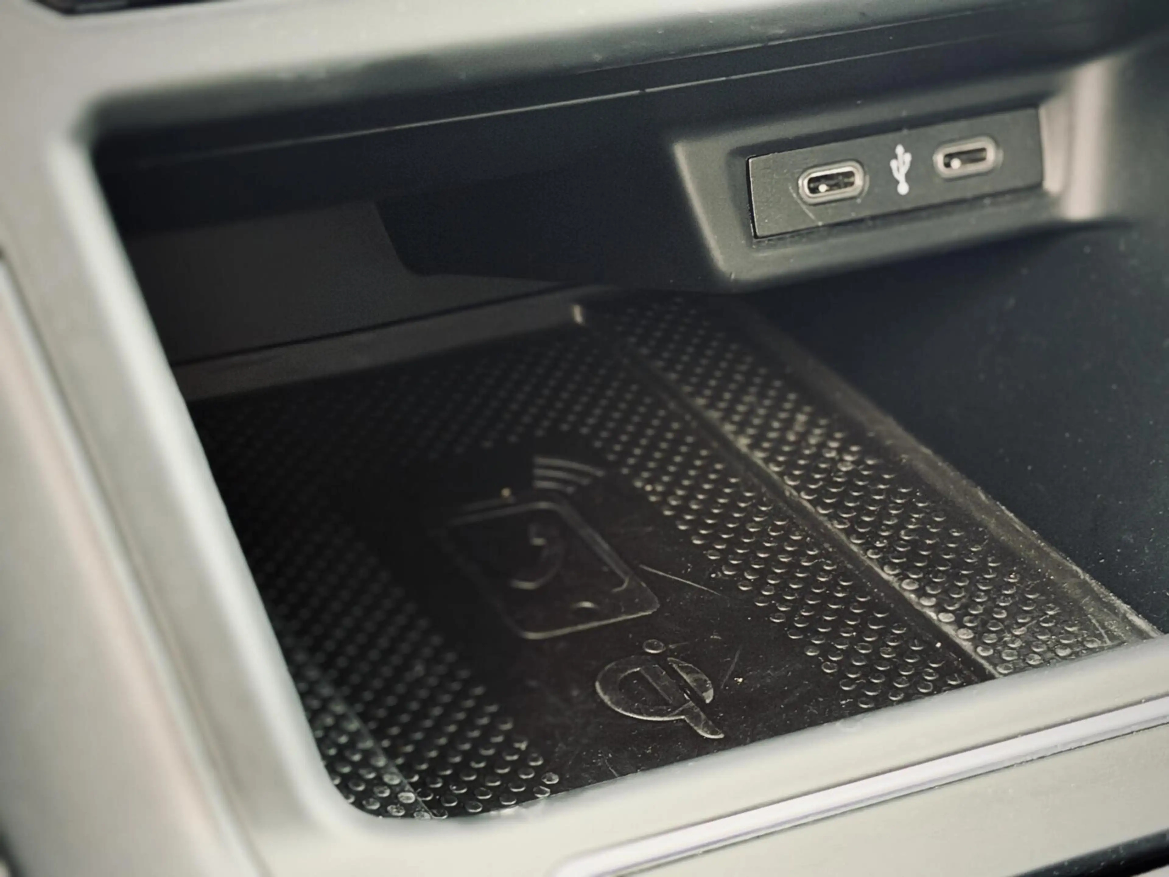 Volkswagen Taigo 1.0 TSI R-Line Blackstyle|IQ|Beats|Camera| — photo 22
