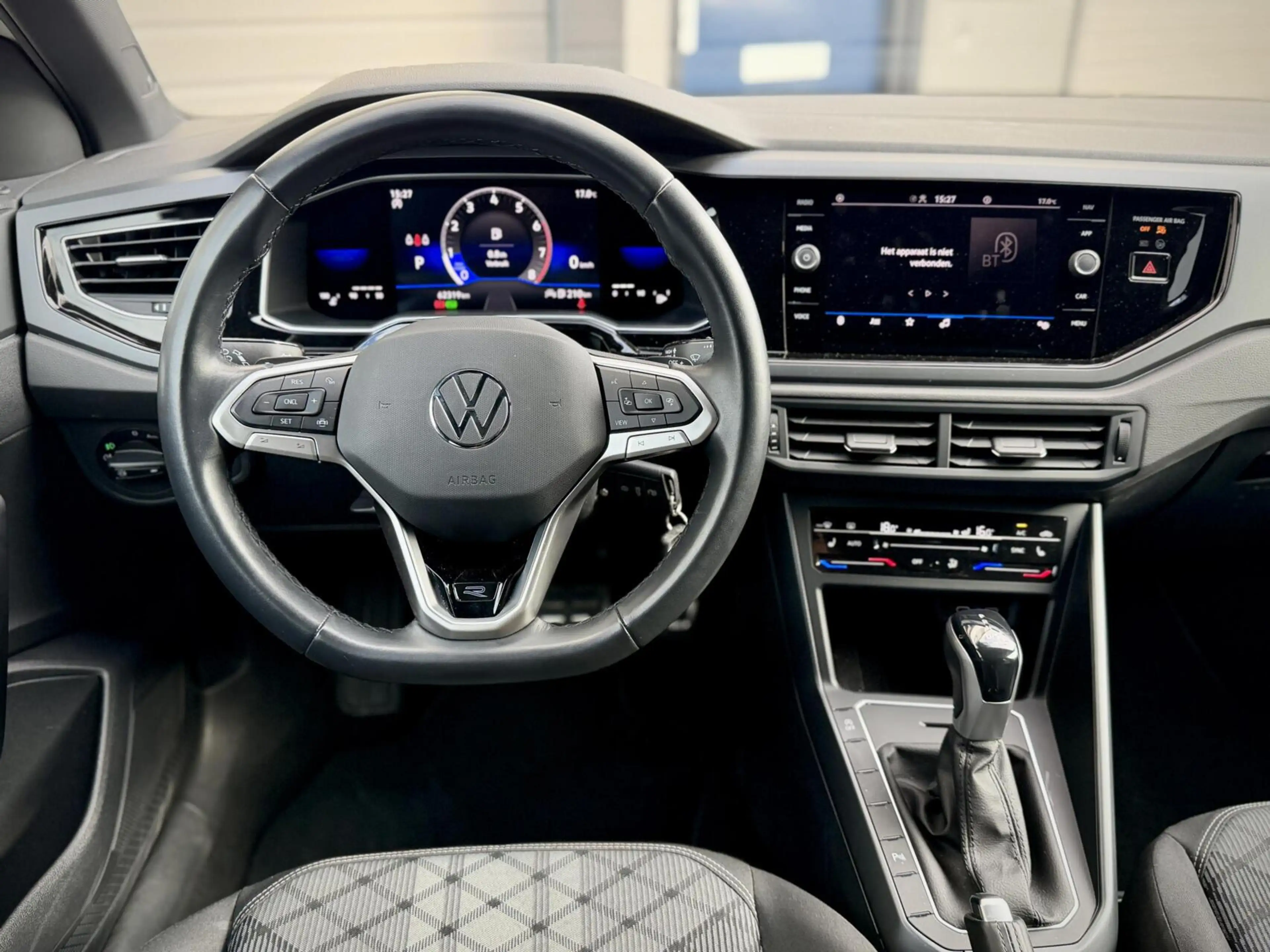 Volkswagen Taigo 1.0 TSI R-Line Blackstyle|IQ|Beats|Camera| — photo 18