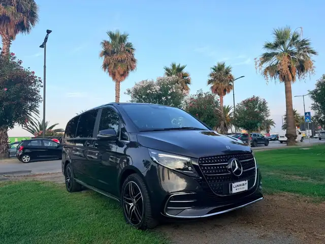 Mercedes-Benz V 300 D Exclusive 4Matic 9G-Tronic Plus Long