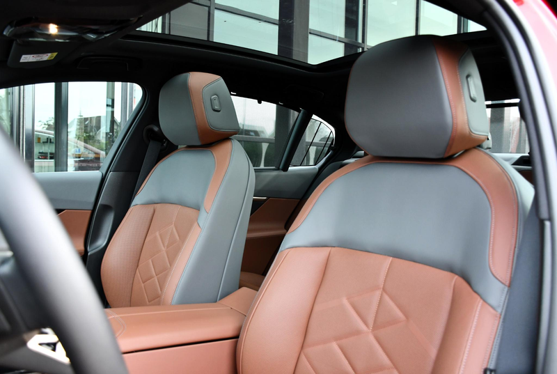 BMW 550 5-serie 550e xDrive — photo 24