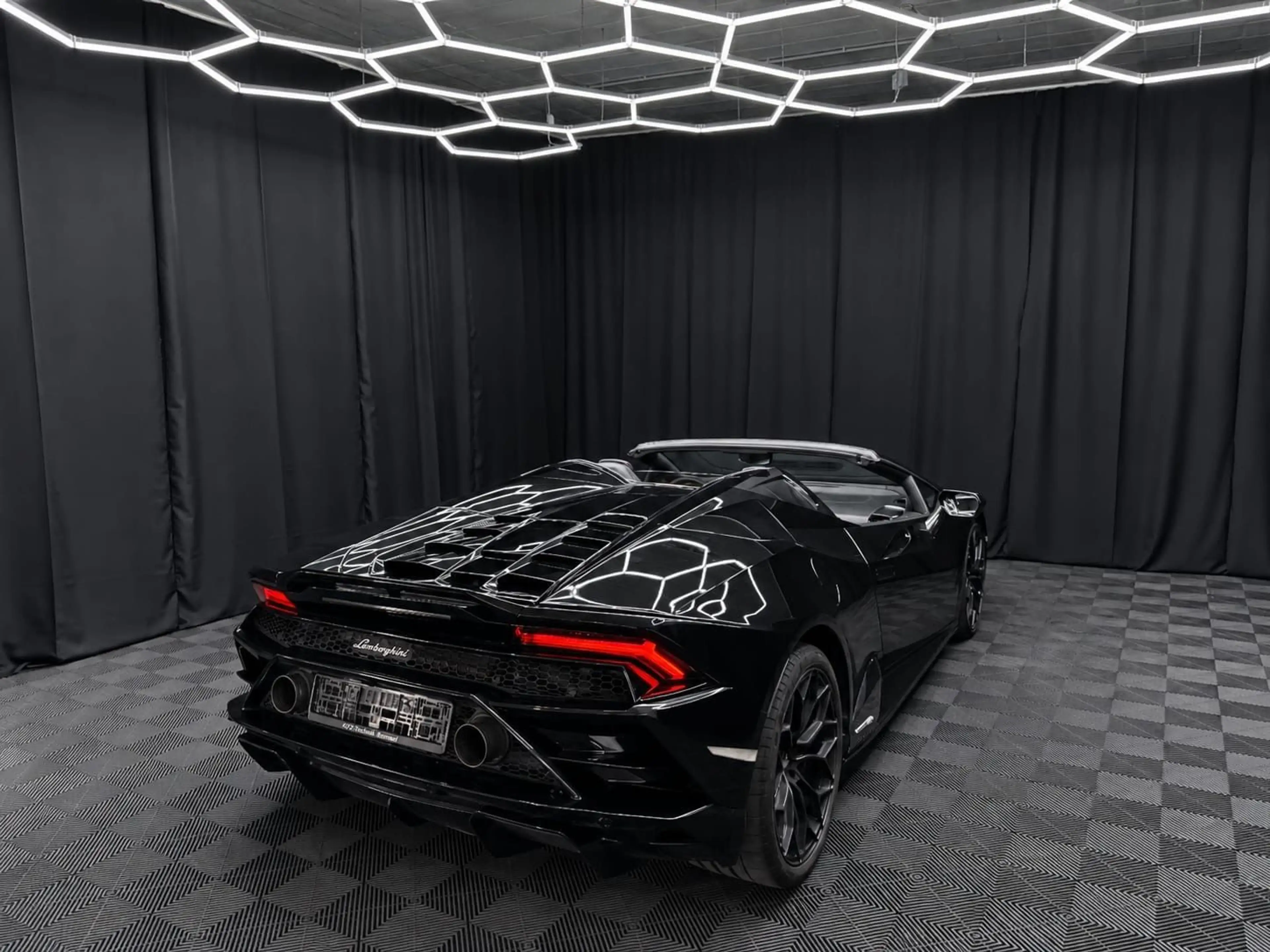 Lamborghini Huracán EVO RWD Spyder*LIFT*FORGED*NERO NOCTIS — photo 15