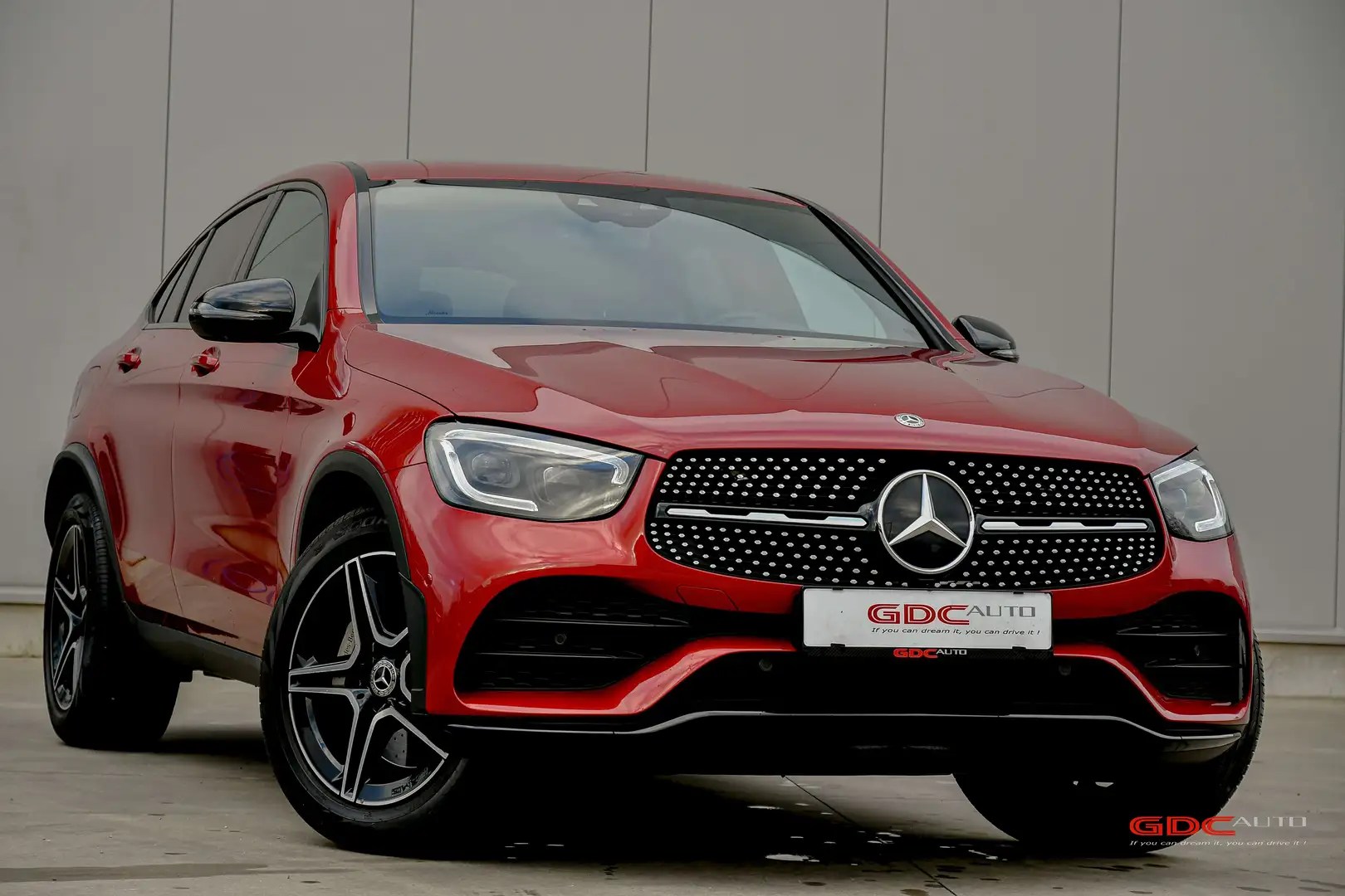 Mercedes-Benz GLC 300 d 4-Matic l AMG PACK l COUPE Red - 2