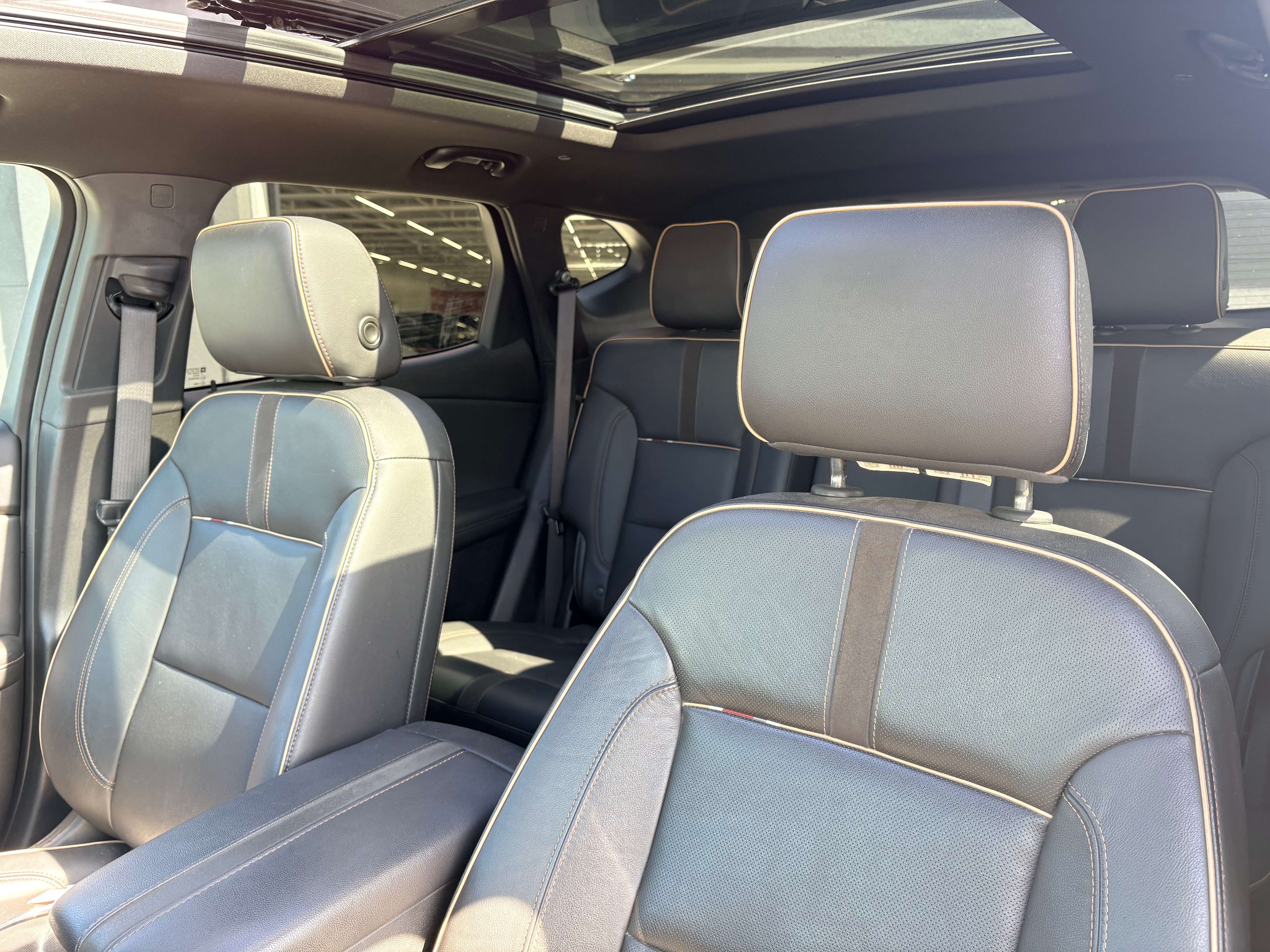2020 Chevrolet Blazer Premier AWD Sunroof Leather Back Up Camera photo 2