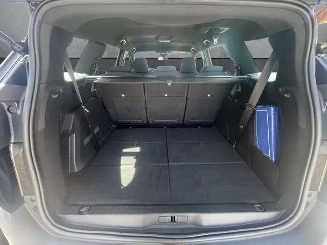 Peugeot 5008 view 7