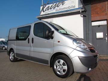 Vivaro Kasten L1H1 2,7t KLIMA+AHK+TÜV+ALLWETTER