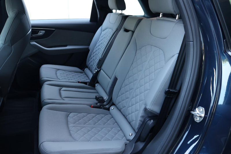 Audi Q7 55 TFSI e quattro Pro Line S / Memory / Headup — photo 13