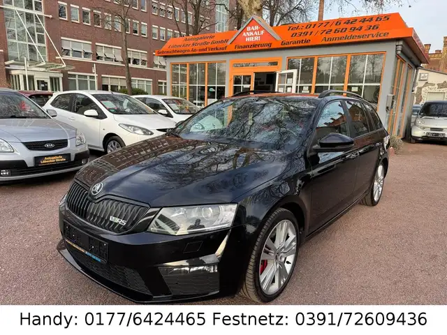 Skoda Octavia 2.0 TDI RS Combi/XENON/NAVI/LEDER/SHZ/PD