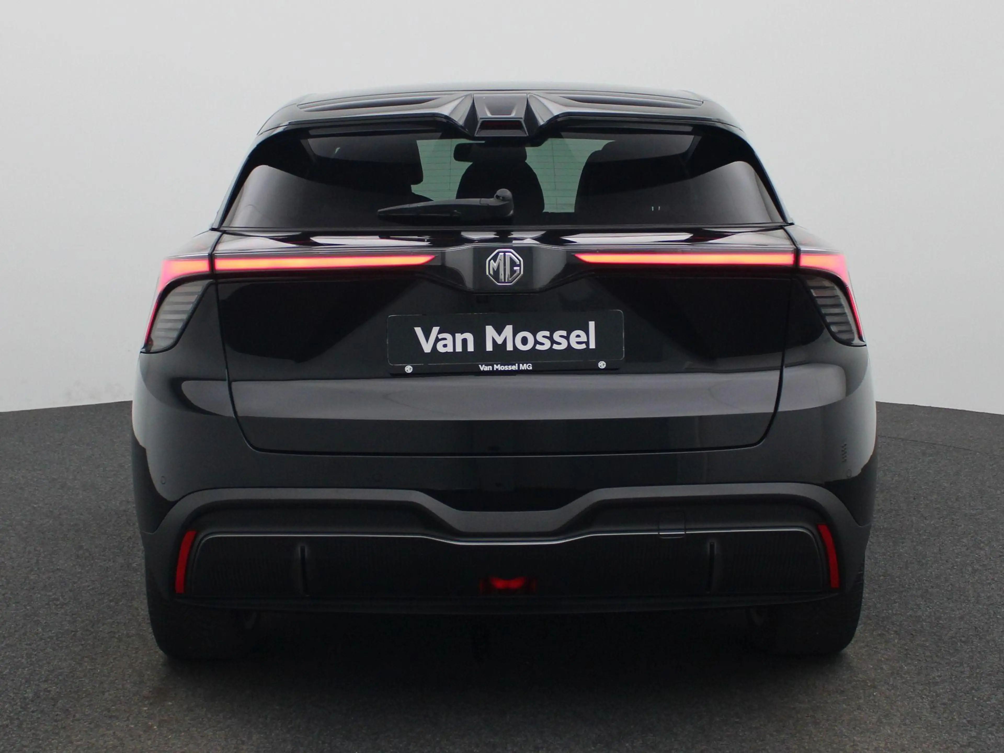 MG MG4 Long Range Luxury 64 kWh | Navi | Led Koplampen | — photo 5