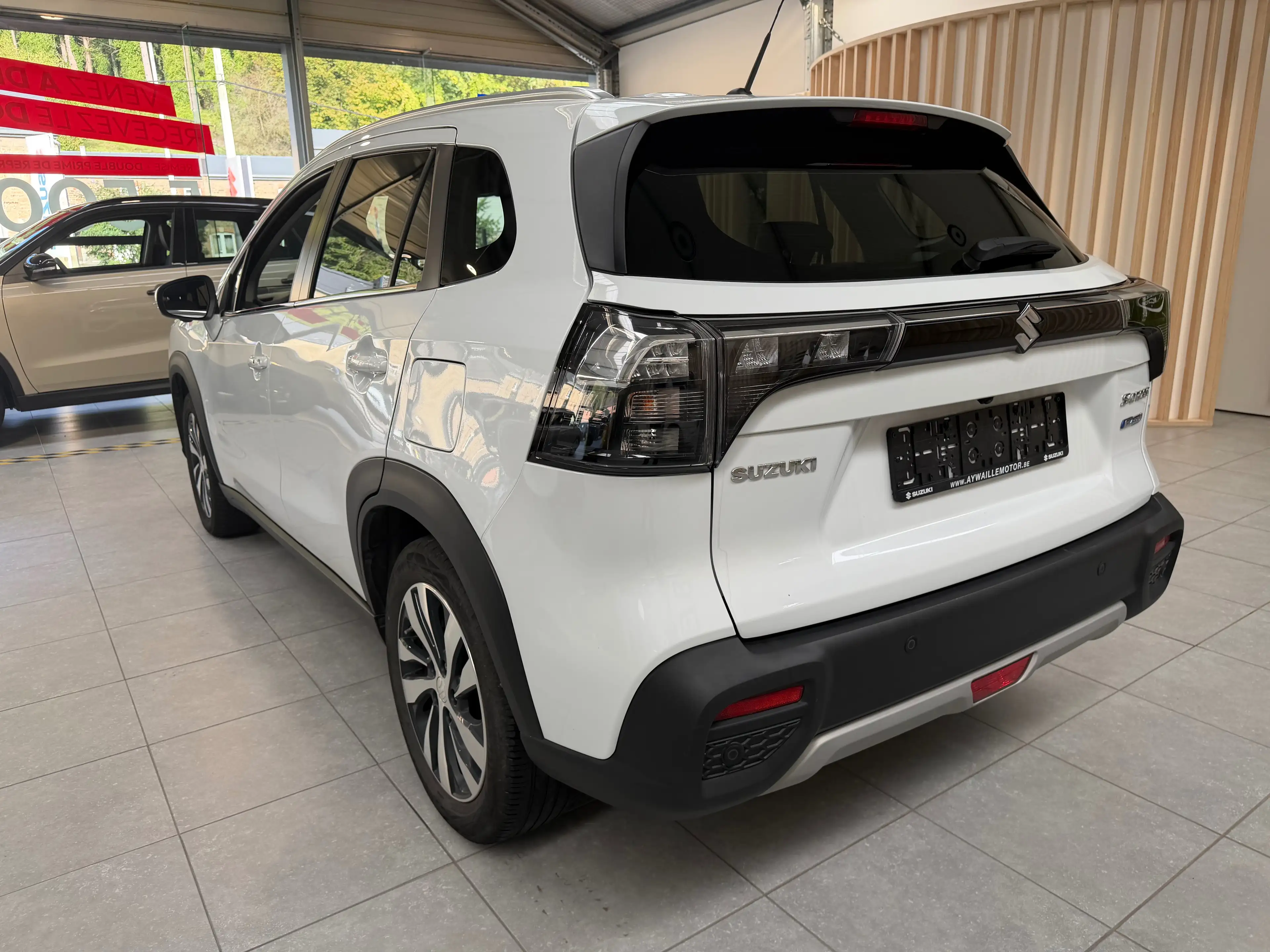 Suzuki S-Cross S-Cross 1.4 Turbo Boosterjet 48V Hybrid GLX GLX — photo 6