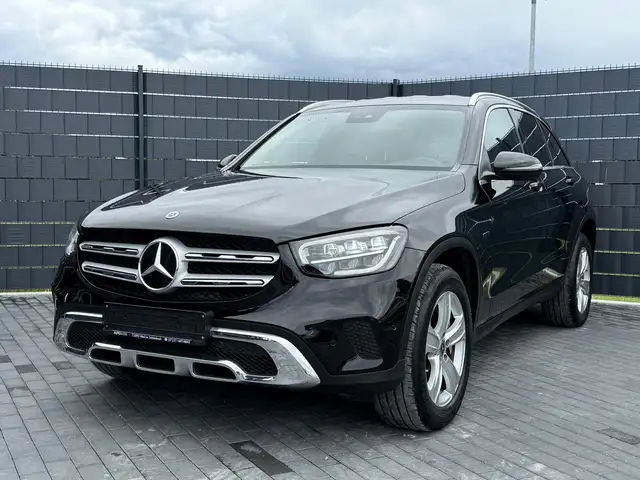Mercedes-Benz GLC 300 de 4Matic*9G*DISTR+*LED*CAM*CARPLAY*SHZ