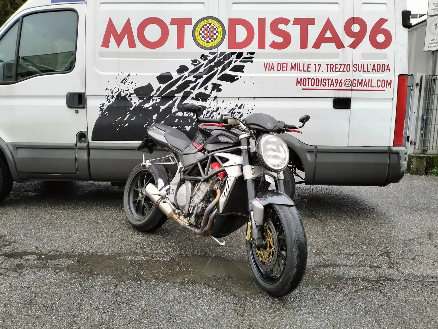 MV Agusta Brutale 910 R Grau - 2