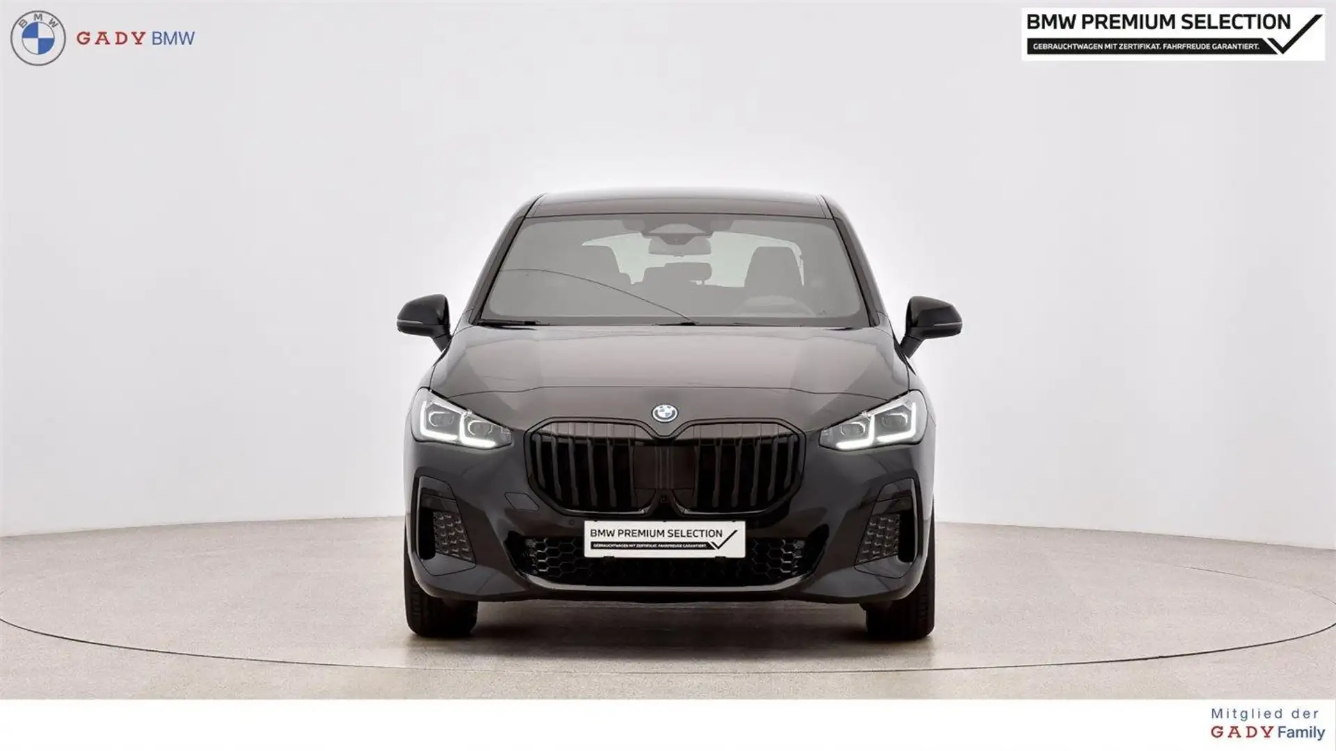 BMW 230 e xDrive Active Tourer Zwart - 2