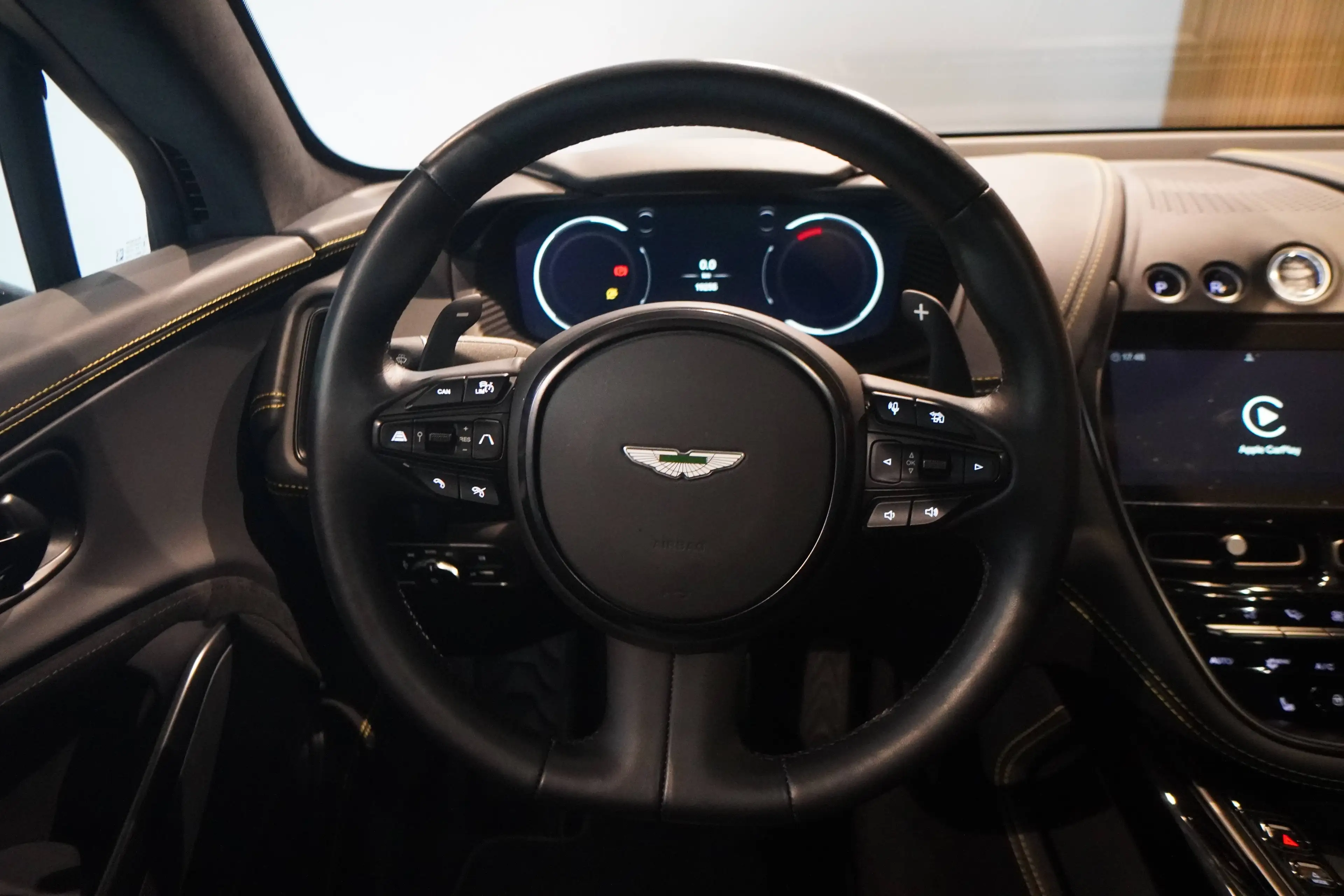 Aston Martin DBX DBX 4.0 V8*AHK*BRD Fzg*22"SPort*SportAbgas* — photo 9