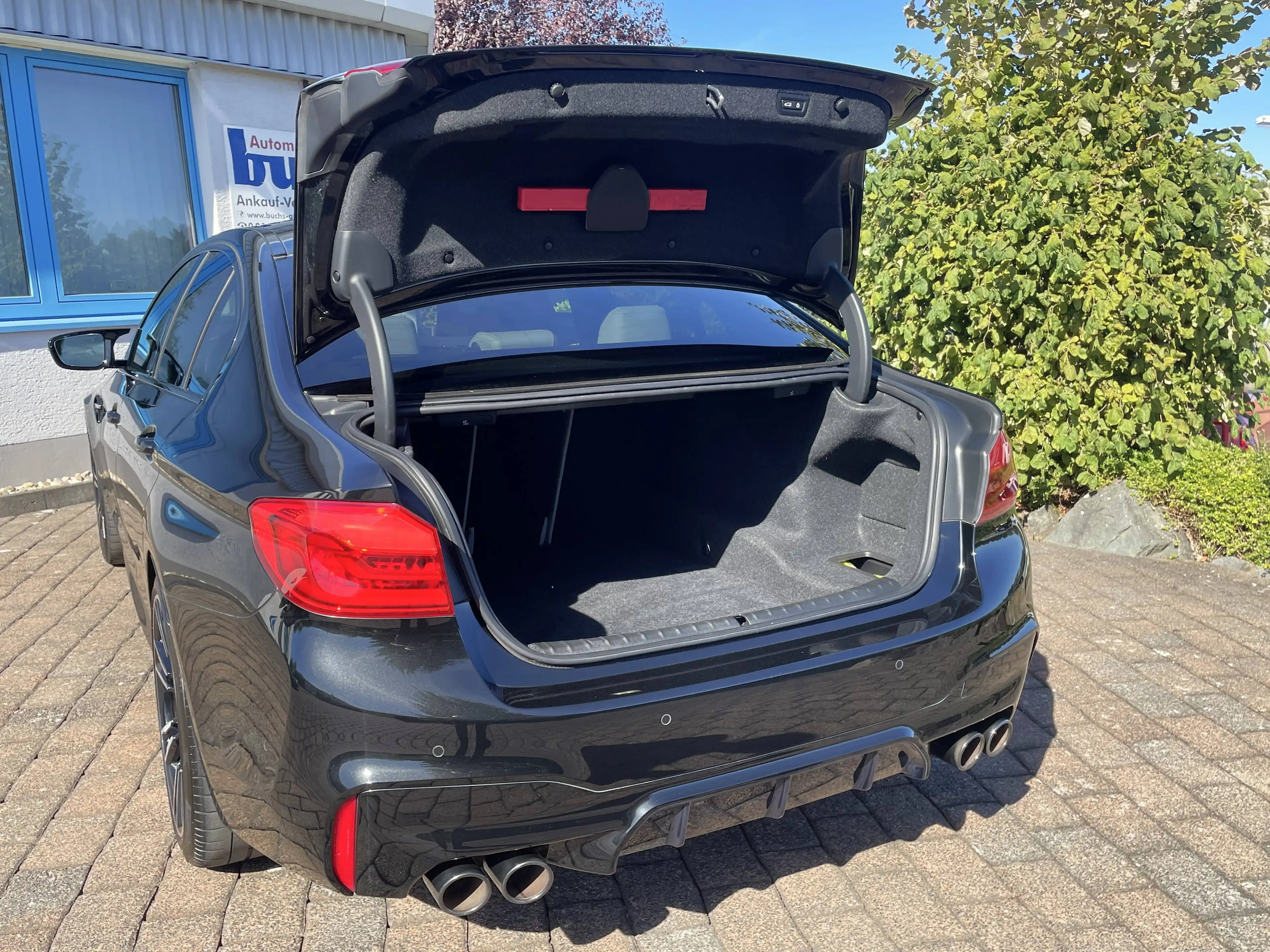 BMW M5 Limousine M Drivers Package AHK ACC Massage LED — photo 13