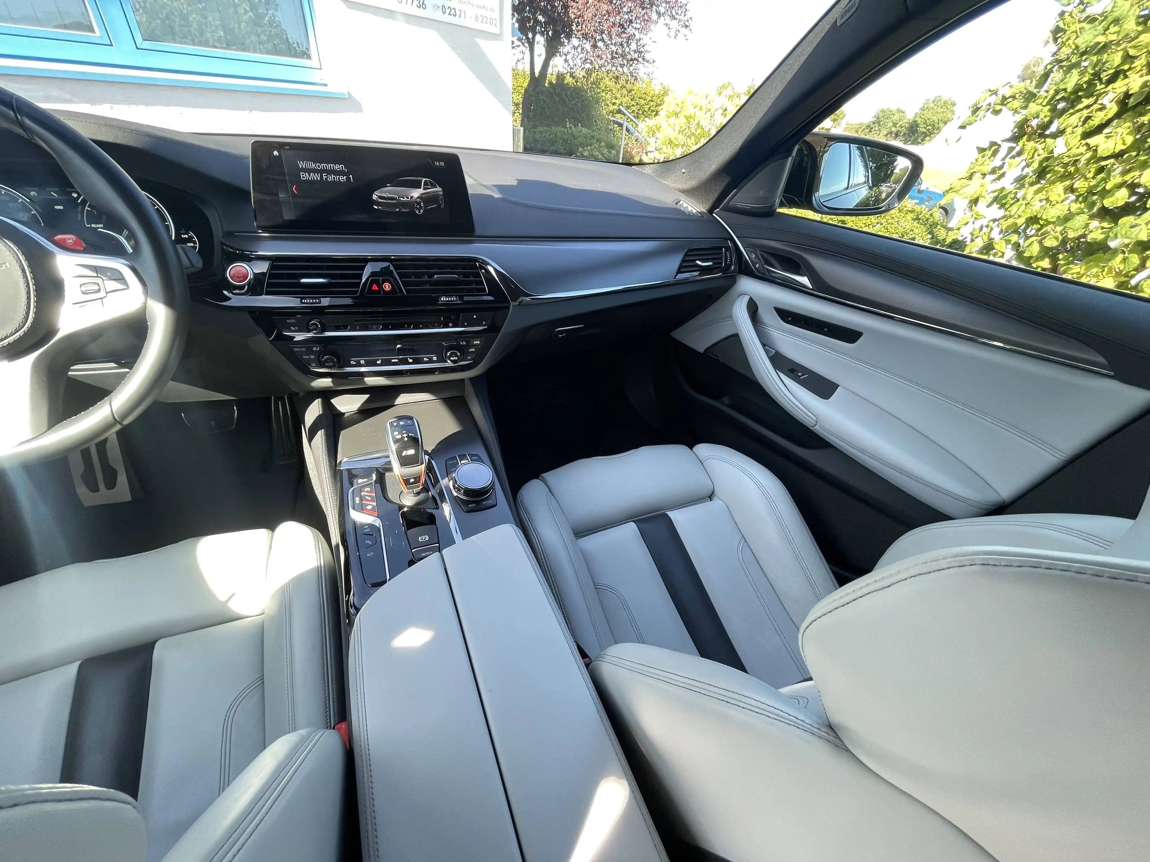 BMW M5 Limousine M Drivers Package AHK ACC Massage LED — photo 11