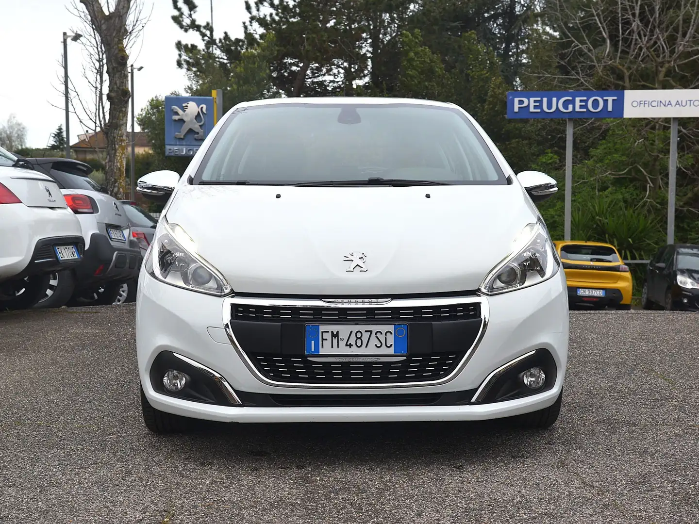 Peugeot 208 208 5p 1.6 bluehdi Allure 75cv Bianco - 2