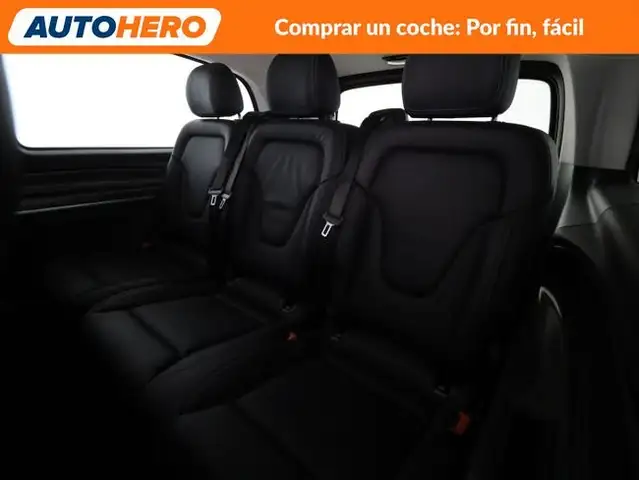 Mercedes-Benz V-Class view 27