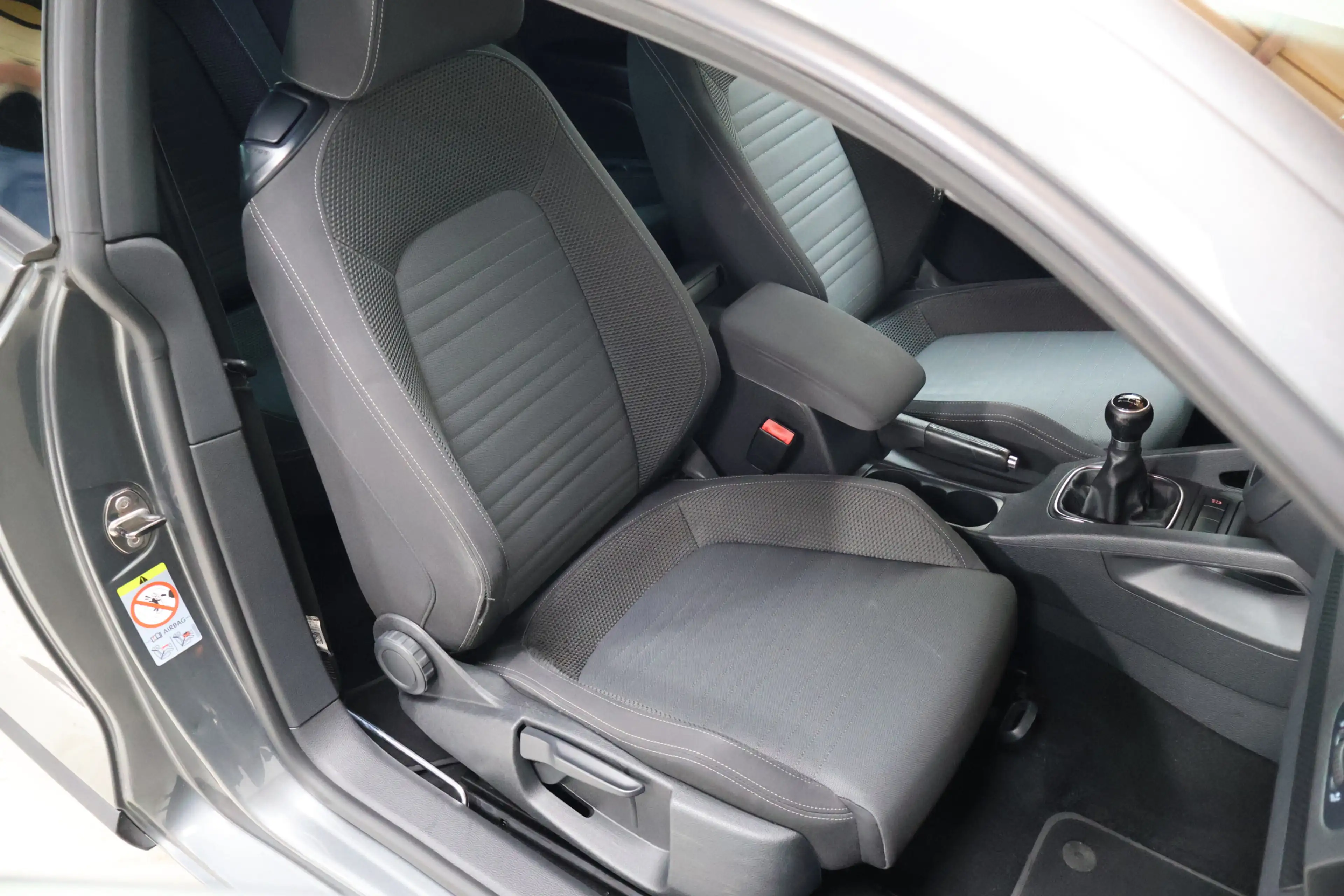 Volkswagen Scirocco 1.4 TSI Nav | Clima | Cruise | Stoelverwarming | — photo 14