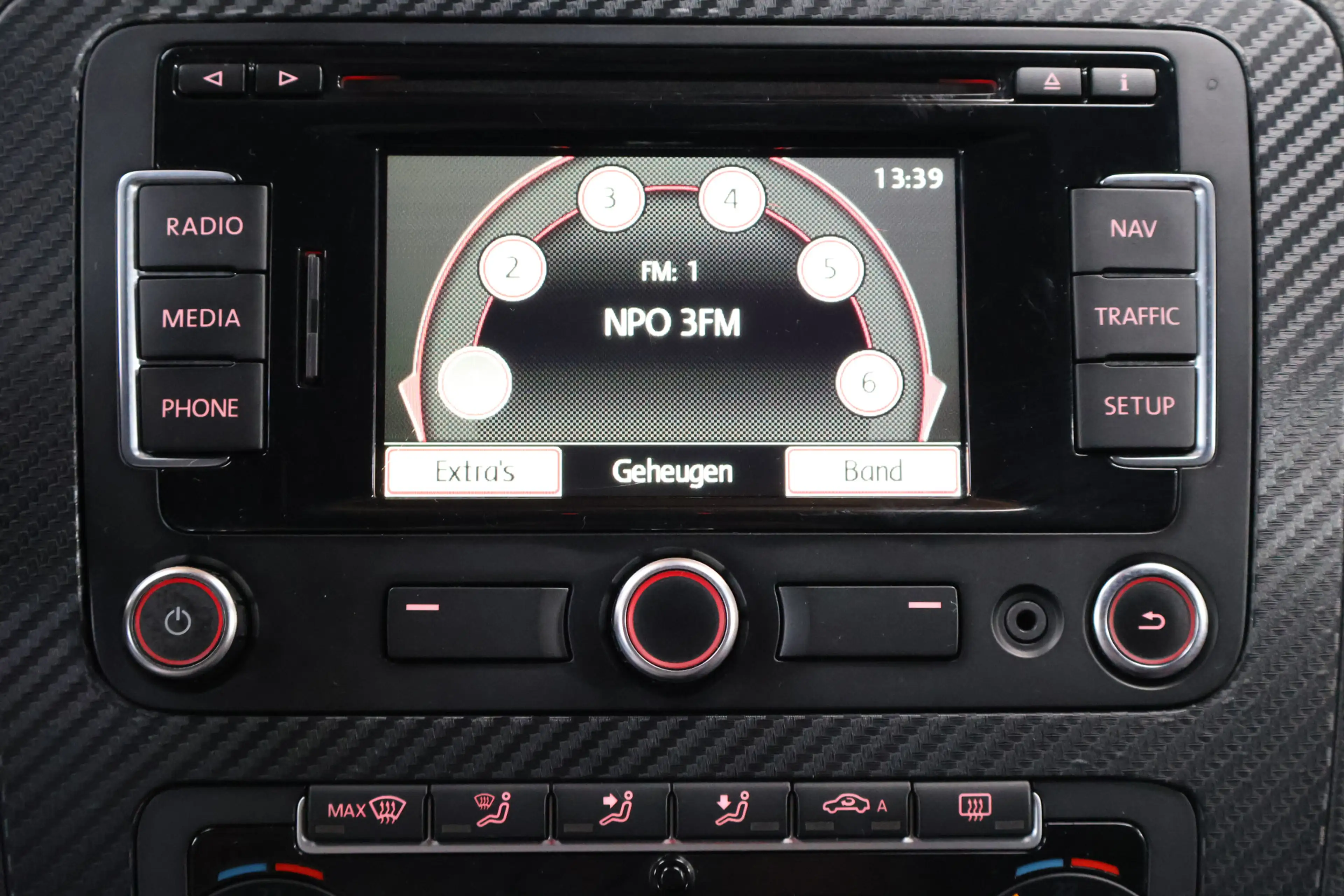Volkswagen Scirocco 1.4 TSI Nav | Clima | Cruise | Stoelverwarming | — photo 18