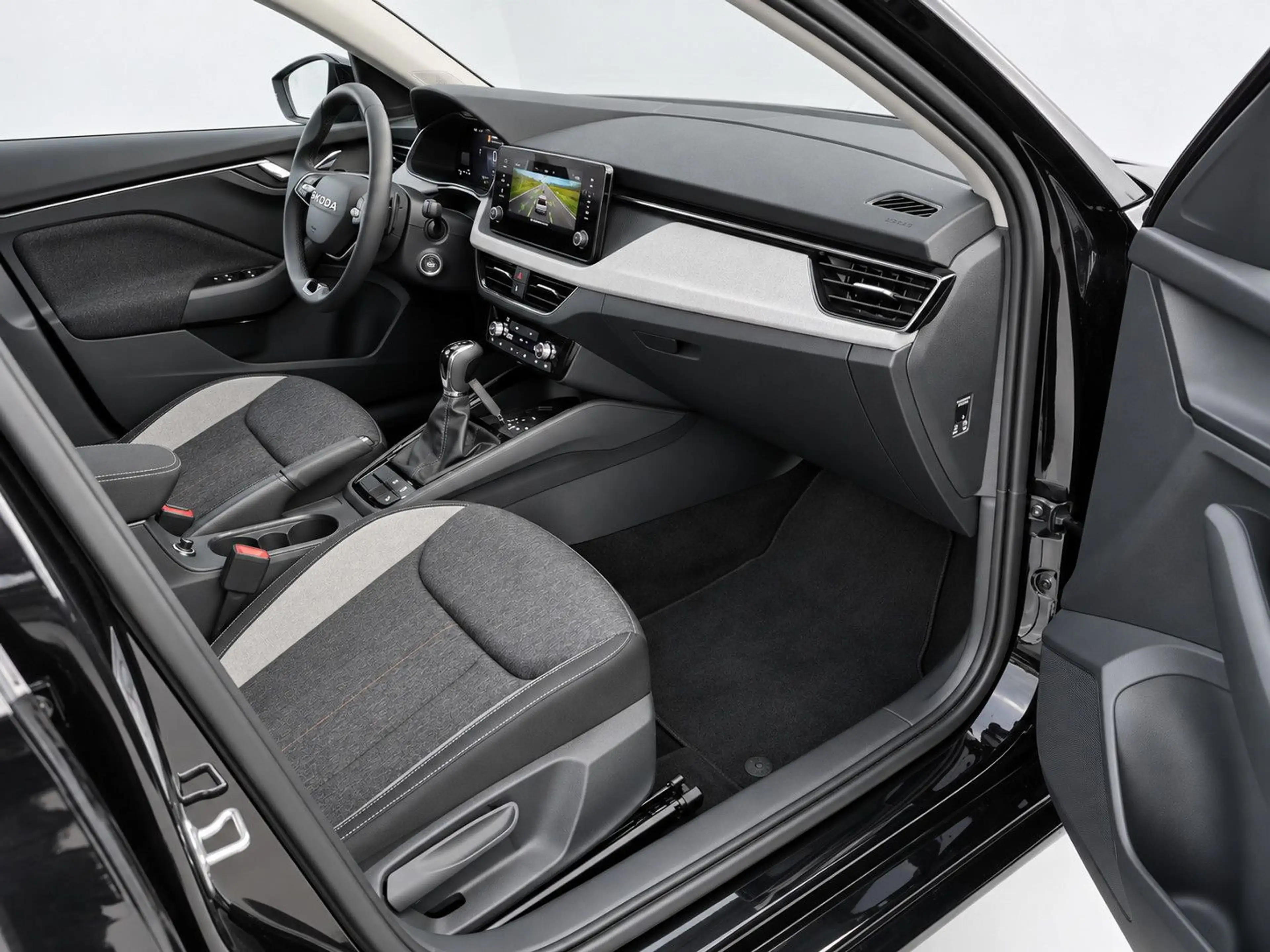 Skoda Scala 116PS DSG ACC 3xHeizung Navi-App 17 Zoll — photo 10
