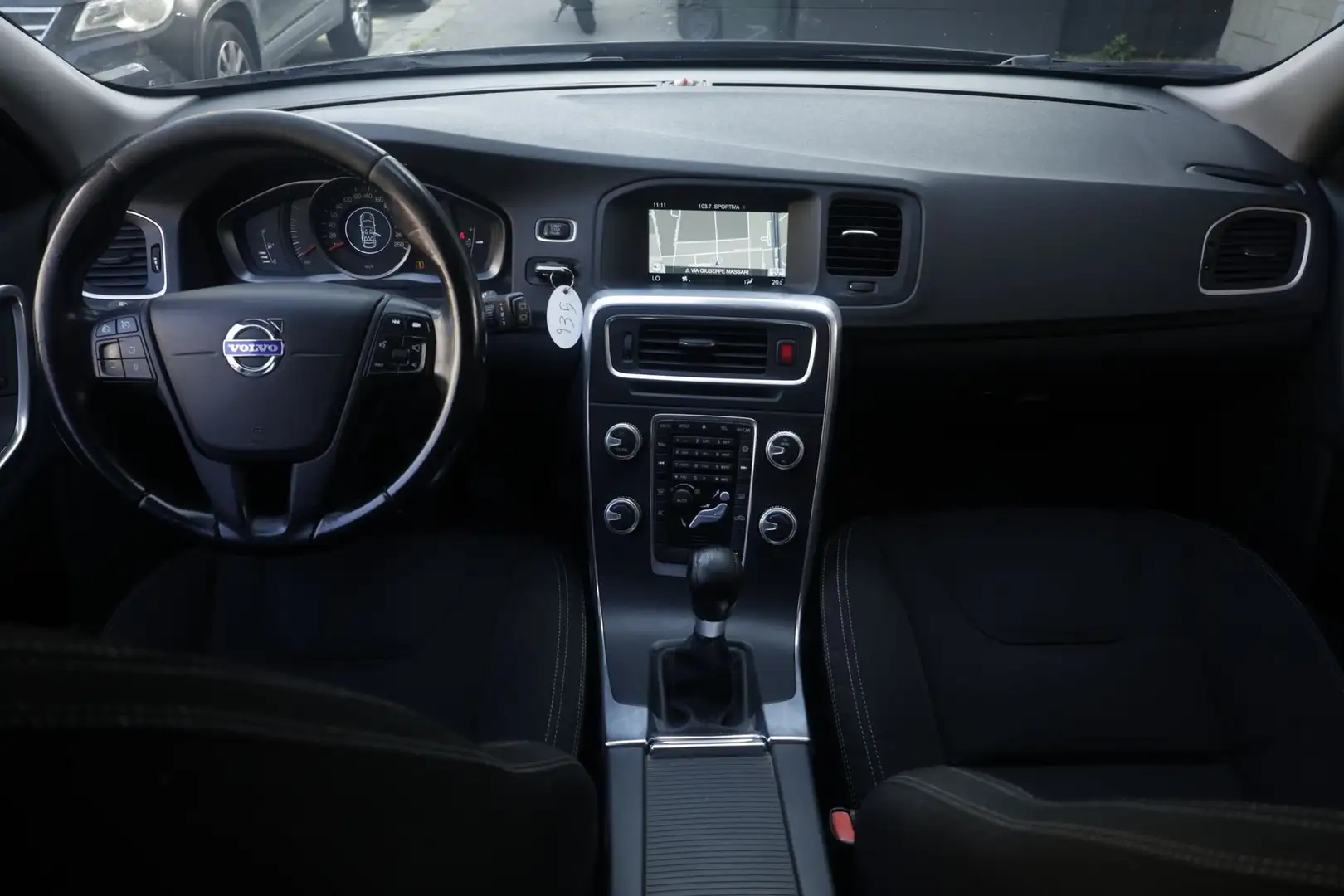 Volvo V60 Volvo V60 D2 1.6 Kinetic Unicoproprietario Zwart - 2
