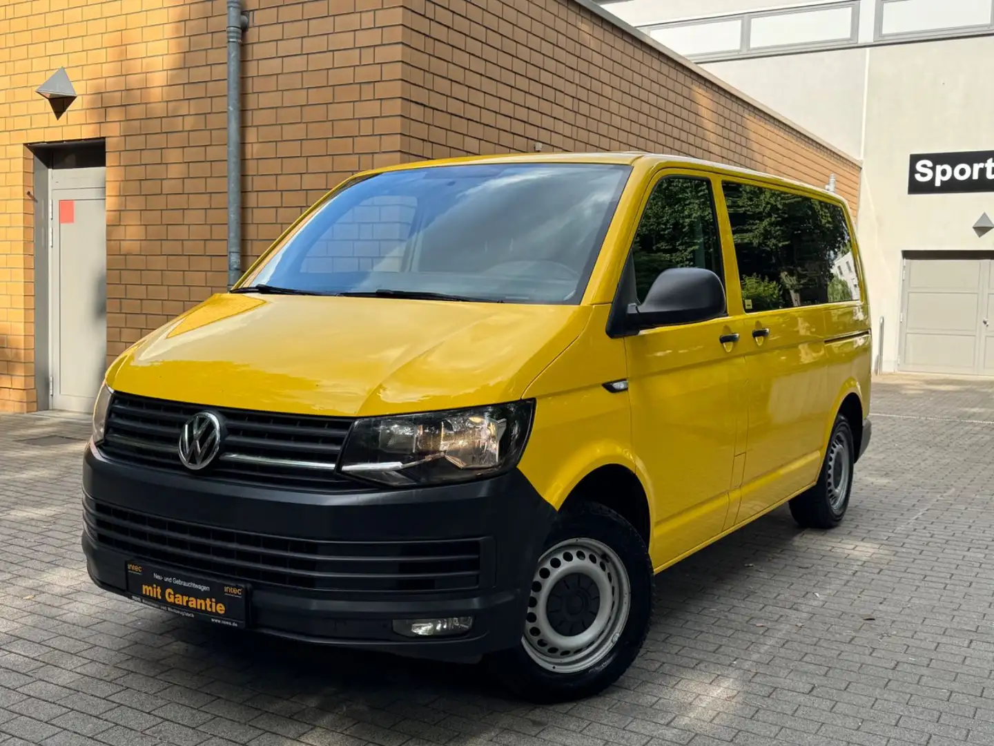 Volkswagen T6 Transporter /AUTOMATIK/ALUCA-HANDWERK/SHZ/2XSC Gelb - 1