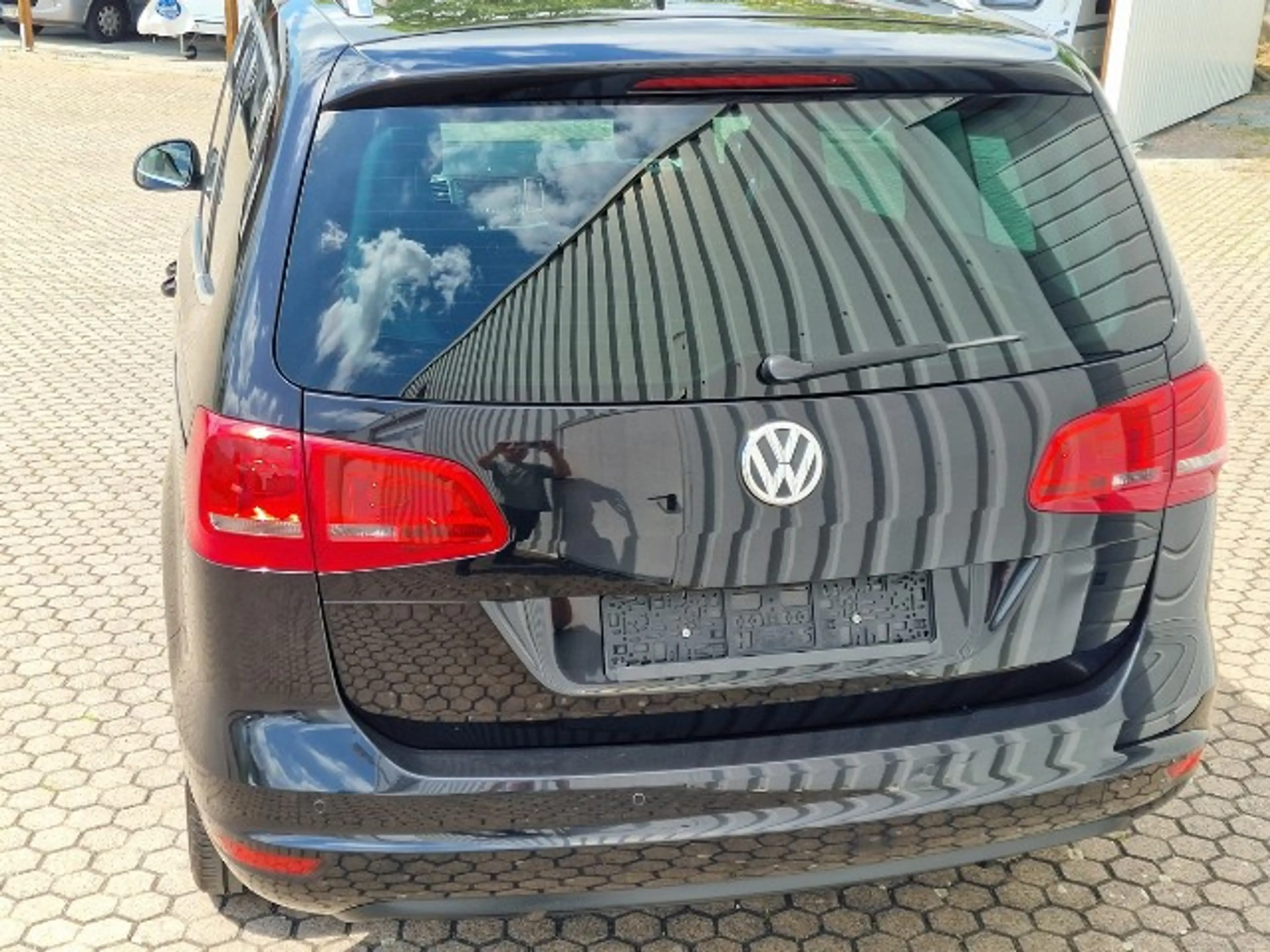 Volkswagen Sharan Navi*Sitzheiz*R-Cam*Steuerkette neu !!! — photo 8