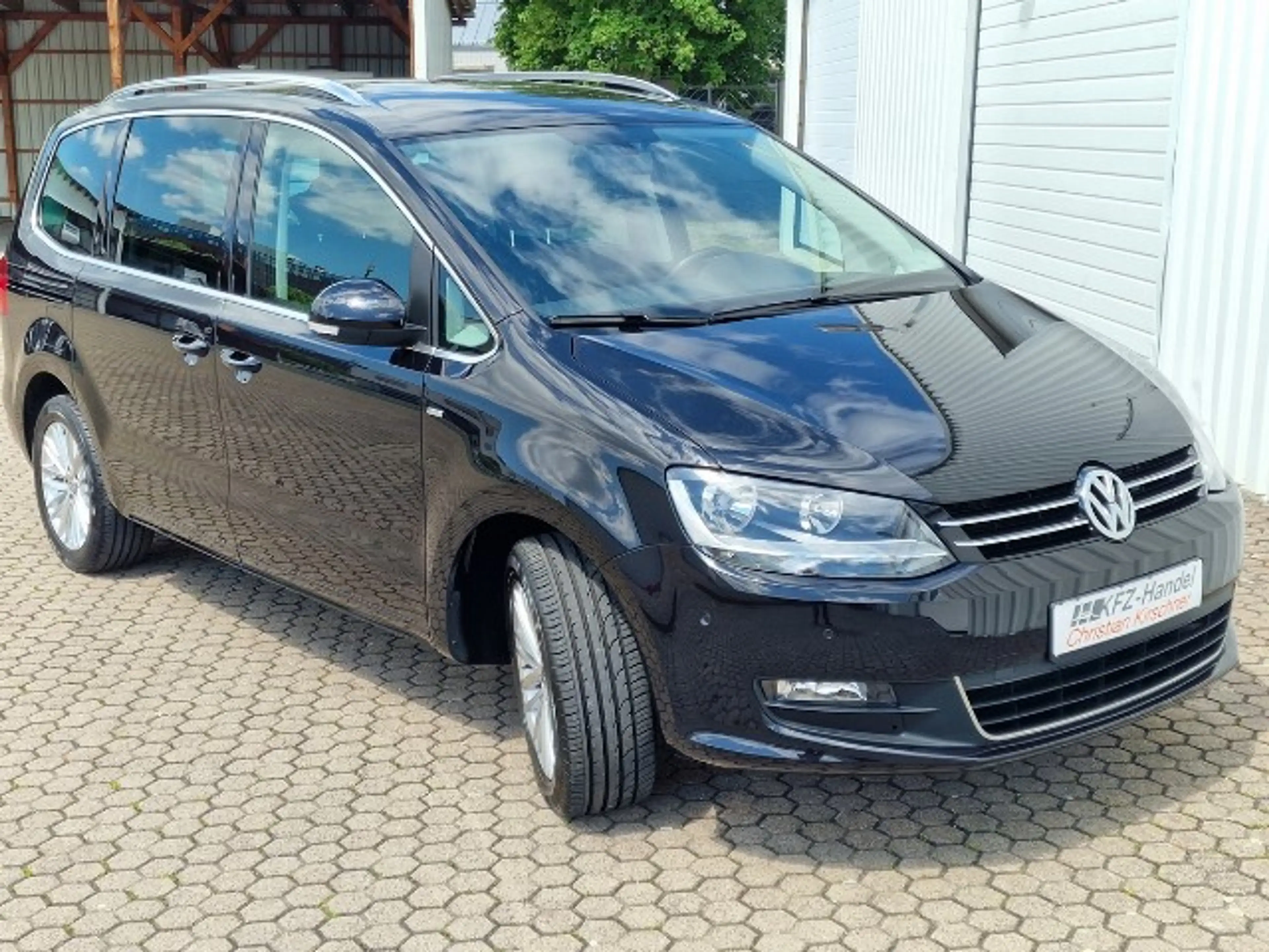 Volkswagen Sharan Navi*Sitzheiz*R-Cam*Steuerkette neu !!! — photo 13
