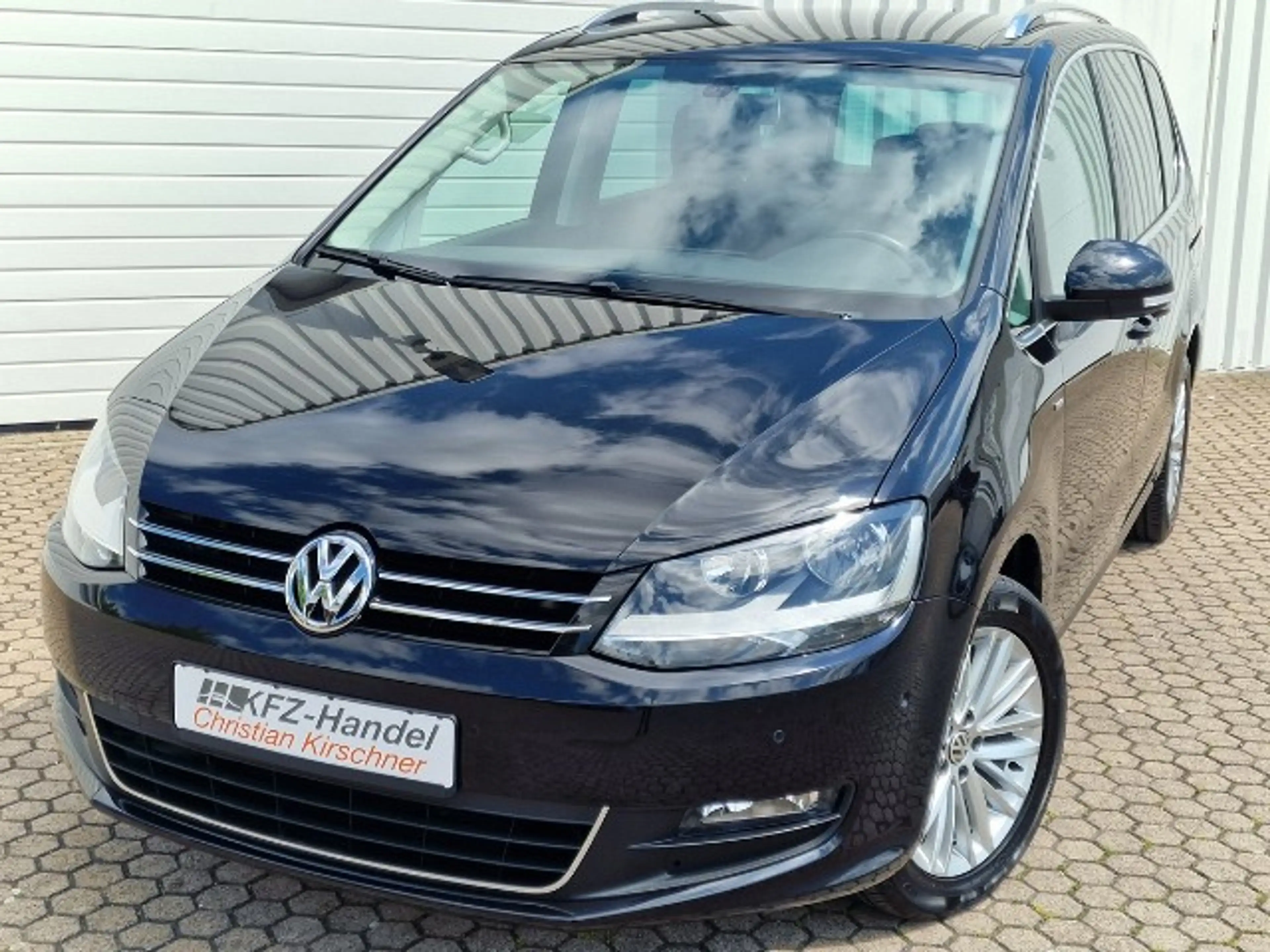 Volkswagen Sharan Navi*Sitzheiz*R-Cam*Steuerkette neu !!! — photo 4