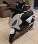 Piaggio 1 plus Wit - thumbnail 4