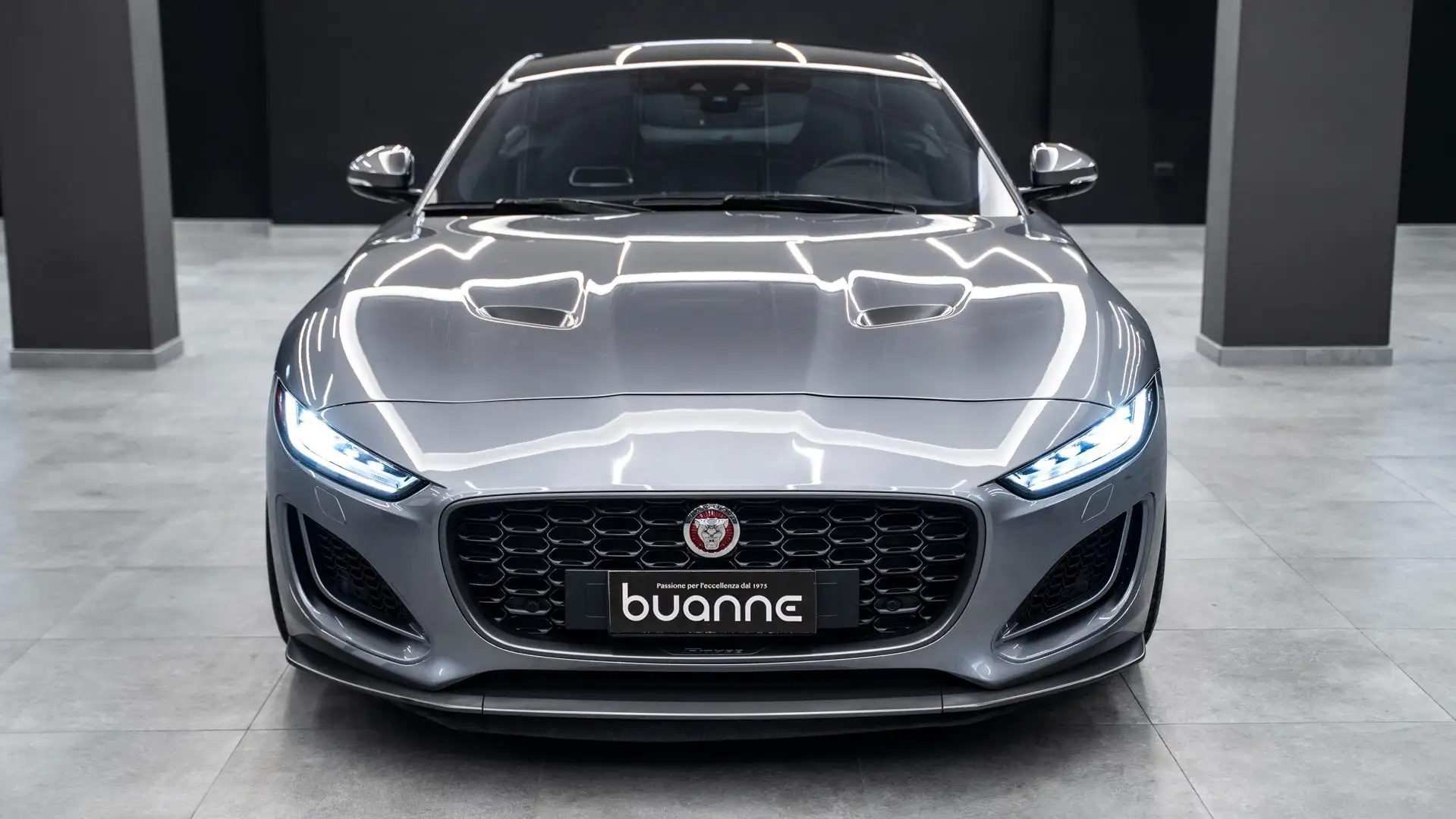 Jaguar F-Type COUPE 2.0 300CV I4 FIRST EDITION RWD MERIDIAN FULL Grigio - 2