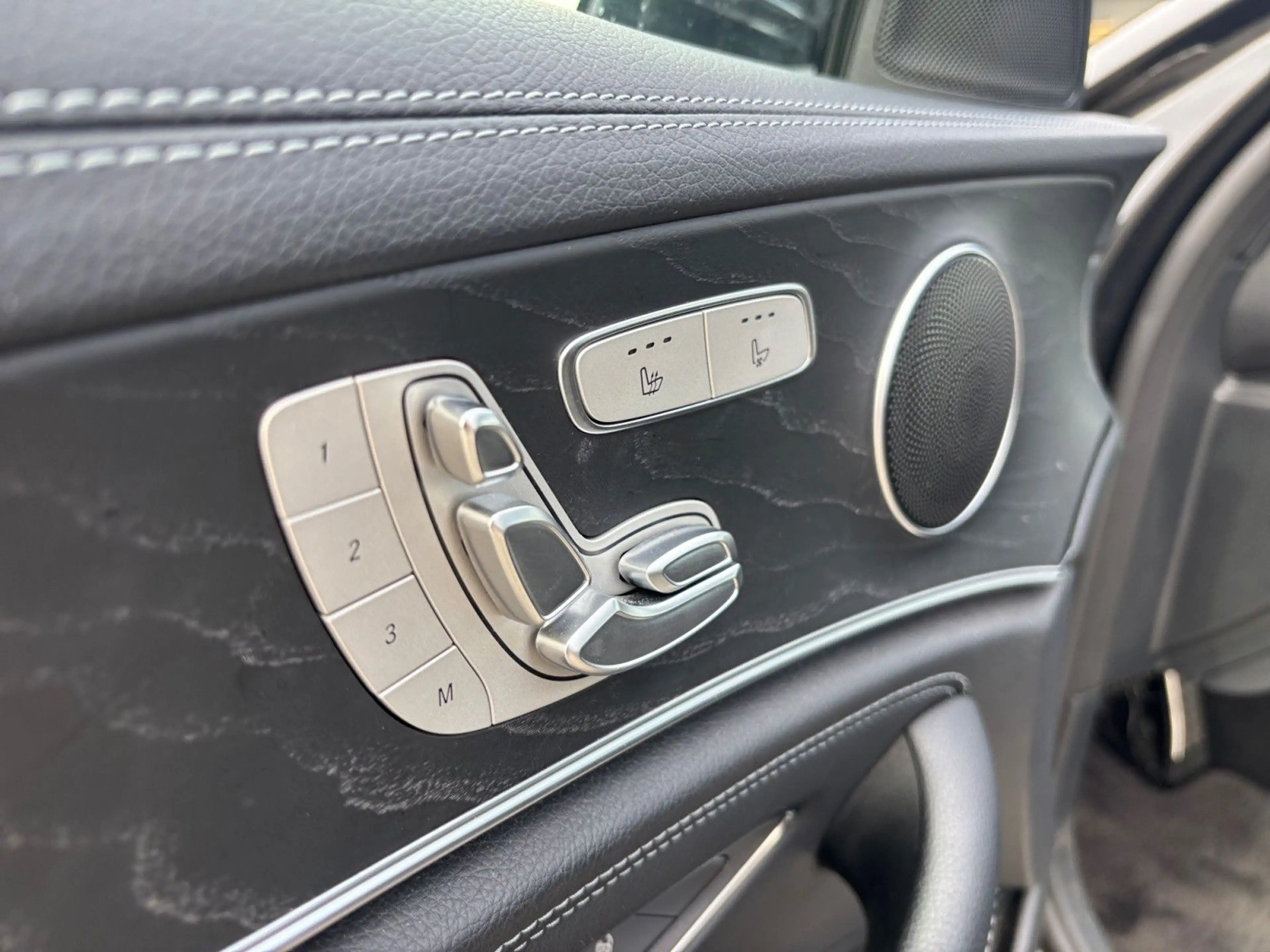 Mercedes-Benz E 400 E400d T 4Matic *360* GARANTIE* SITZKLIMA*AMGLINE — photo 11