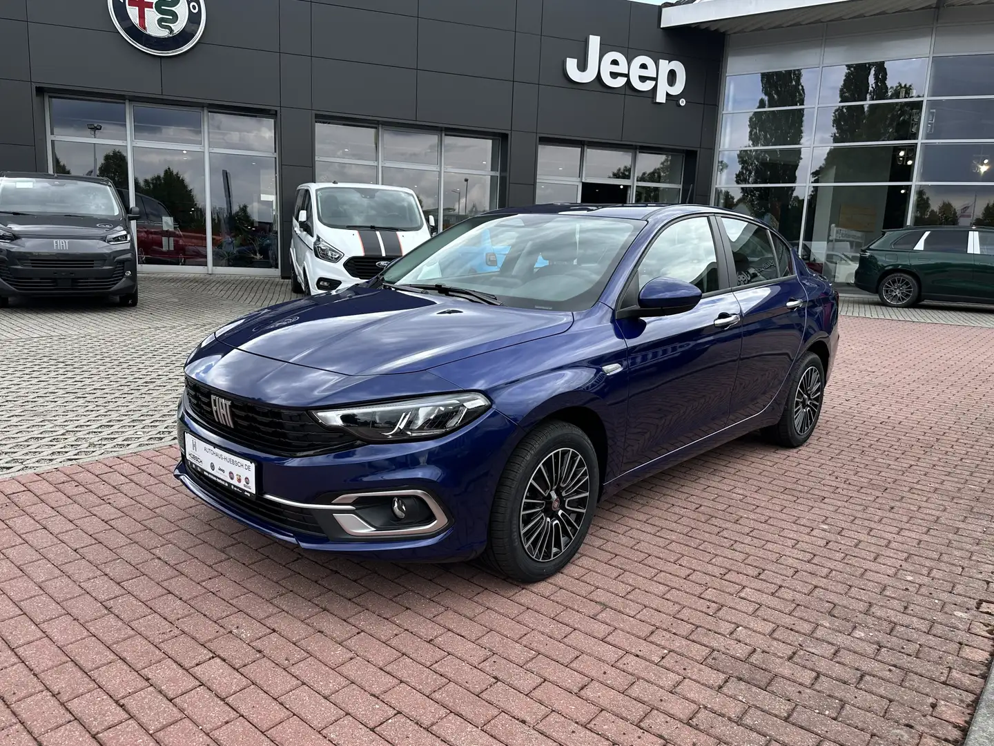 Fiat Tipo 1.6 Multijet URBAN Blau - 1