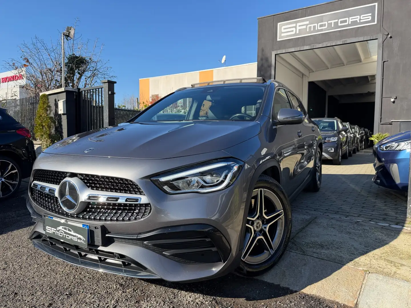 Mercedes-Benz GLA 250 GLA 250 Automatic 4Matic Premium Grigio - 2