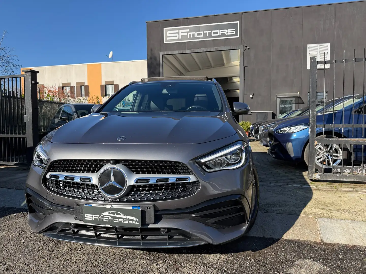Mercedes-Benz GLA 250 GLA 250 Automatic 4Matic Premium Grigio - 1