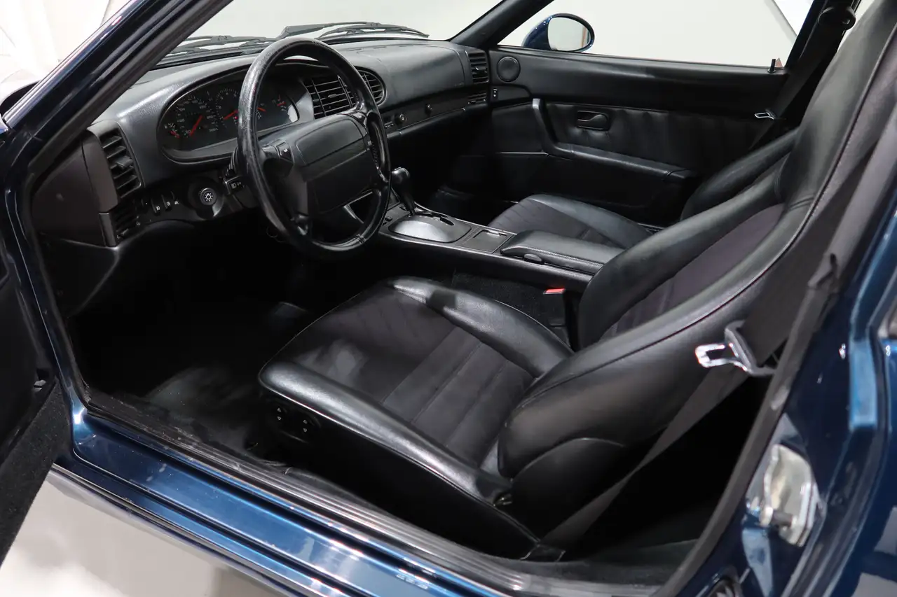 Porsche 968 3.0 Coupé Tiptronic, foto 10