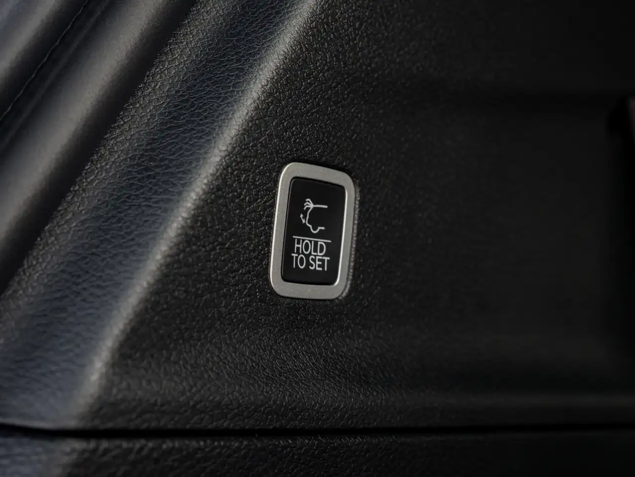 Chrysler Pacifica снимка Chrysler Pacifica