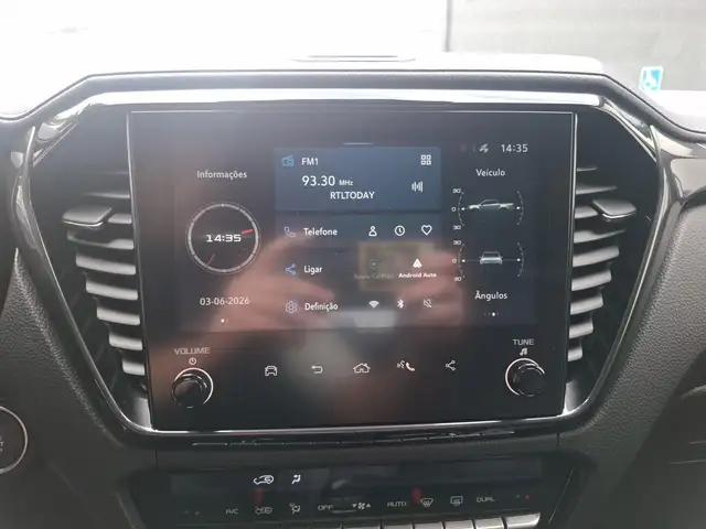 Isuzu D-Max view 3