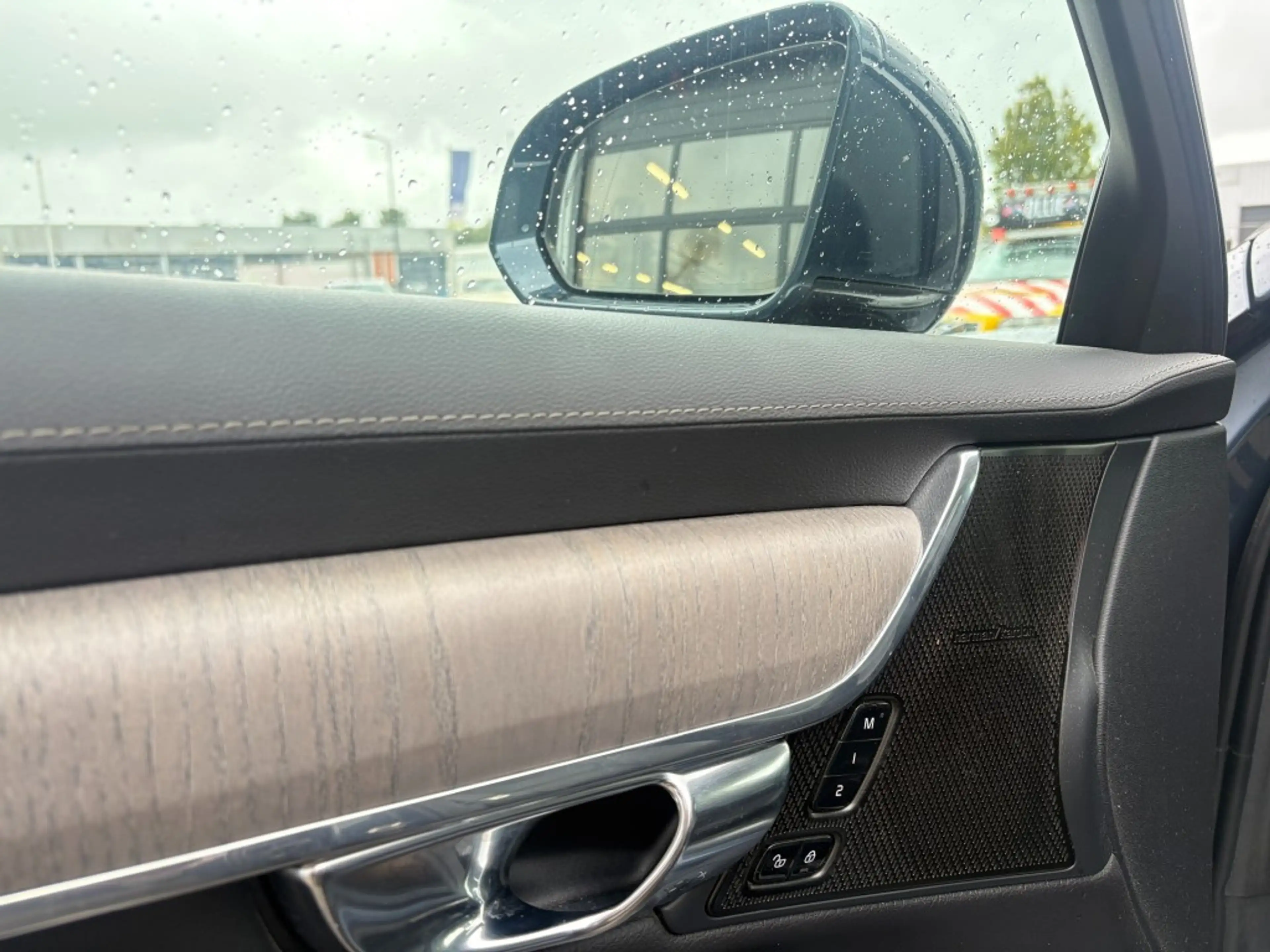 Volvo V90 2.0 T6 Recharge AWD Inscription Pano. I 360 cam I — photo 8