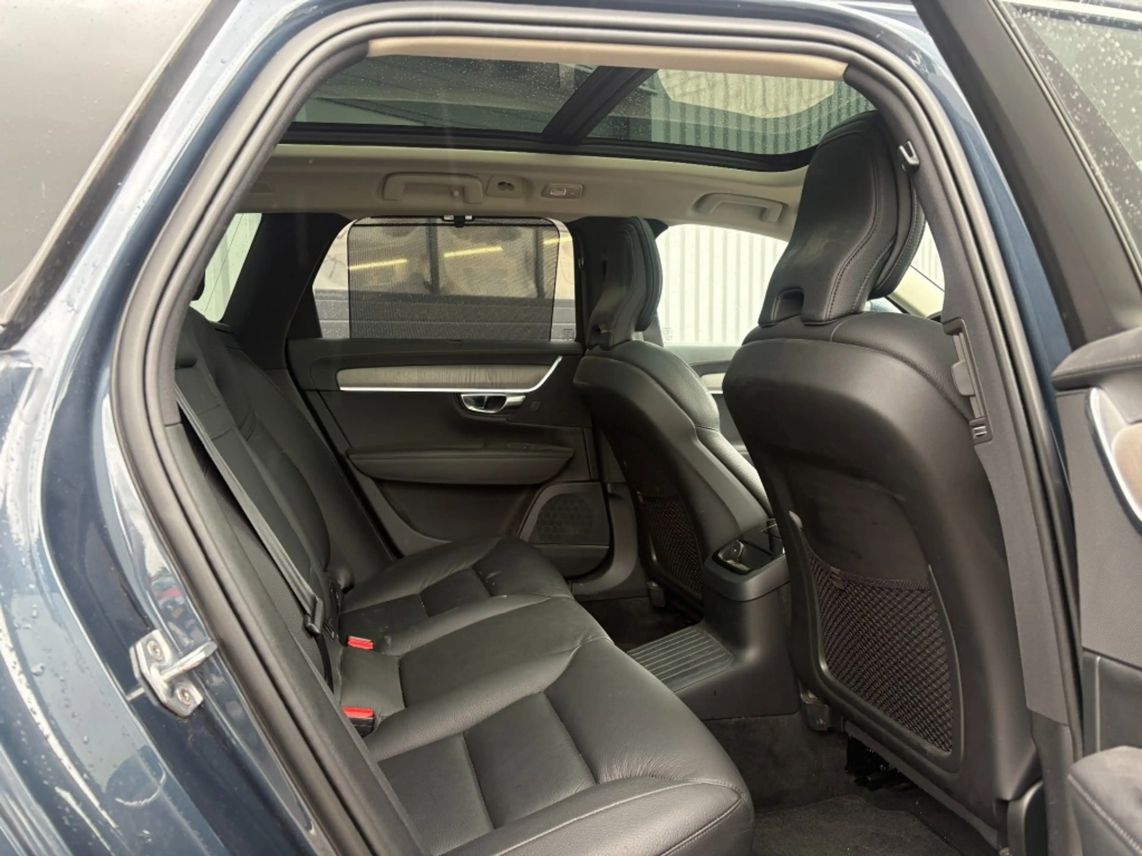 Volvo V90 2.0 T6 Recharge AWD Inscription Pano. I 360 cam I — photo 7