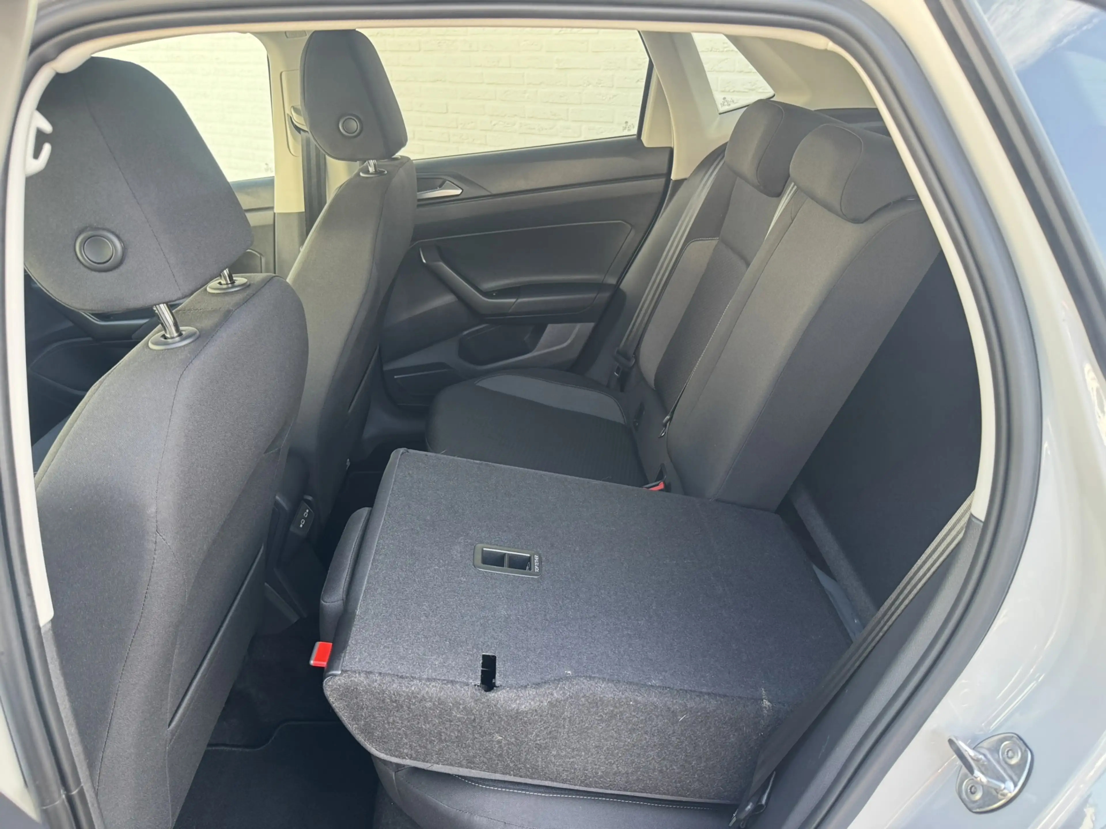 Volkswagen Polo 1.0 TSI Life Edition Carplay Camera Led verlichtin — photo 21