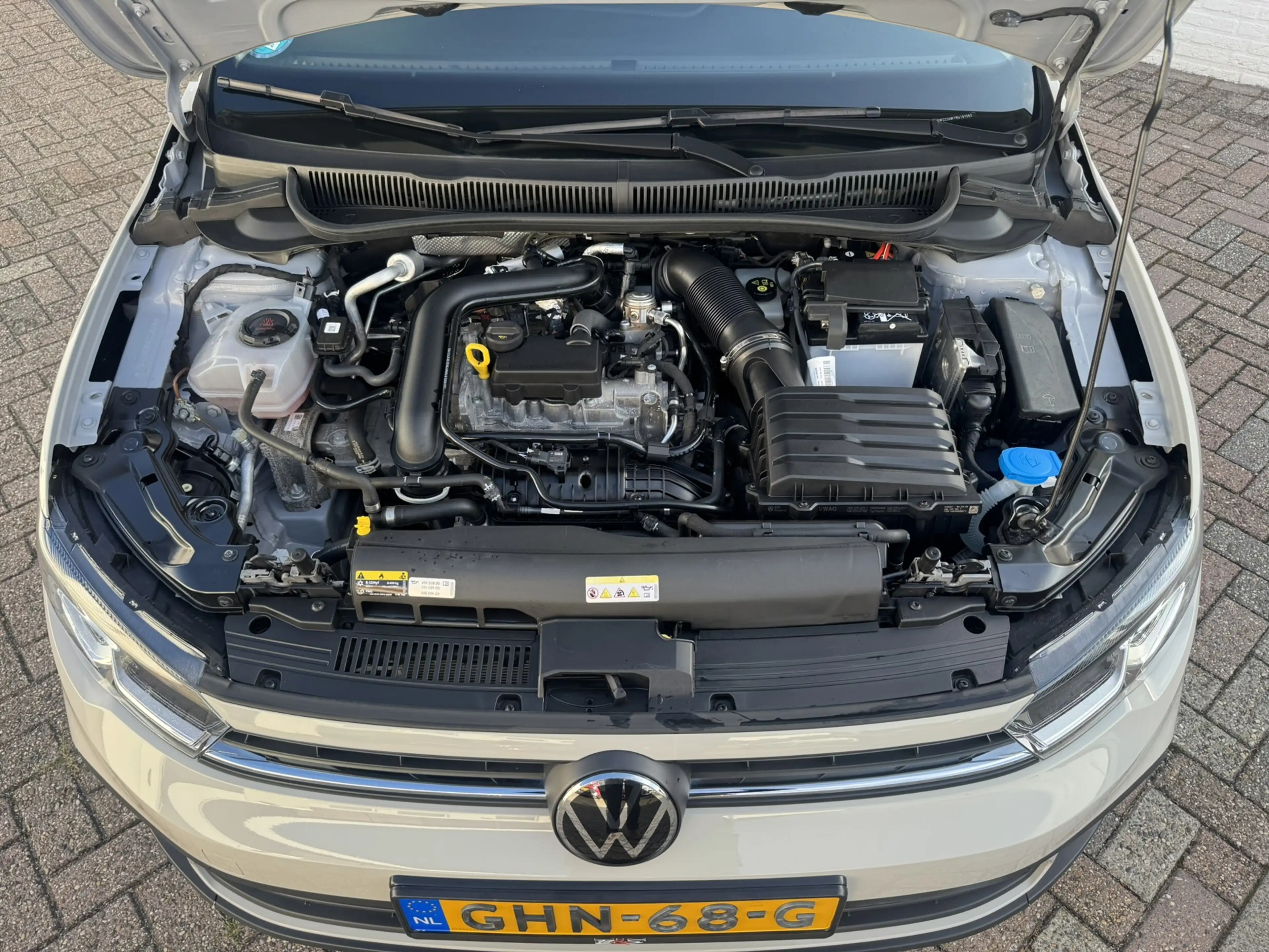 Volkswagen Polo 1.0 TSI Life Edition Carplay Camera Led verlichtin — photo 43
