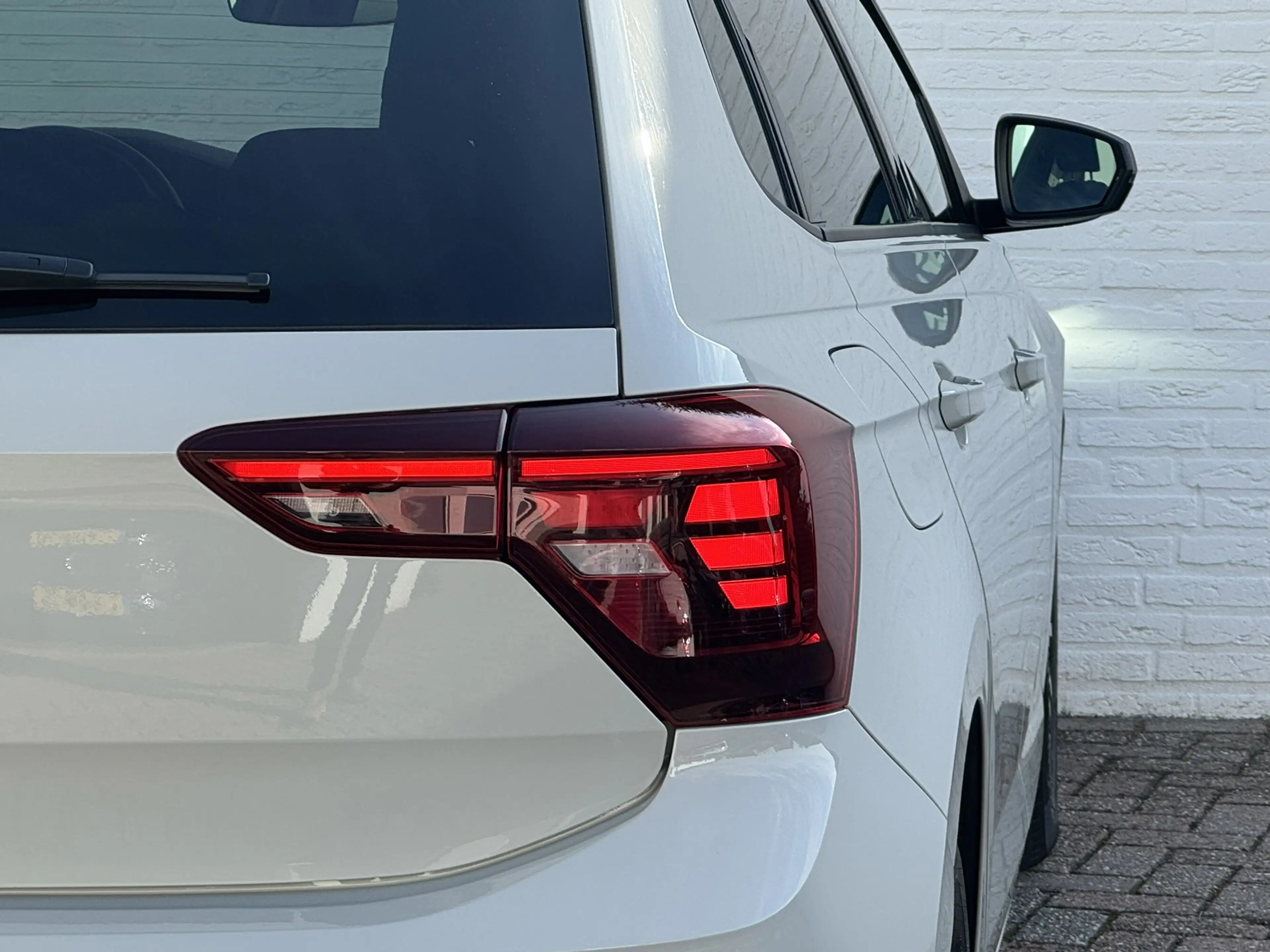 Volkswagen Polo 1.0 TSI Life Edition Carplay Camera Led verlichtin — photo 34