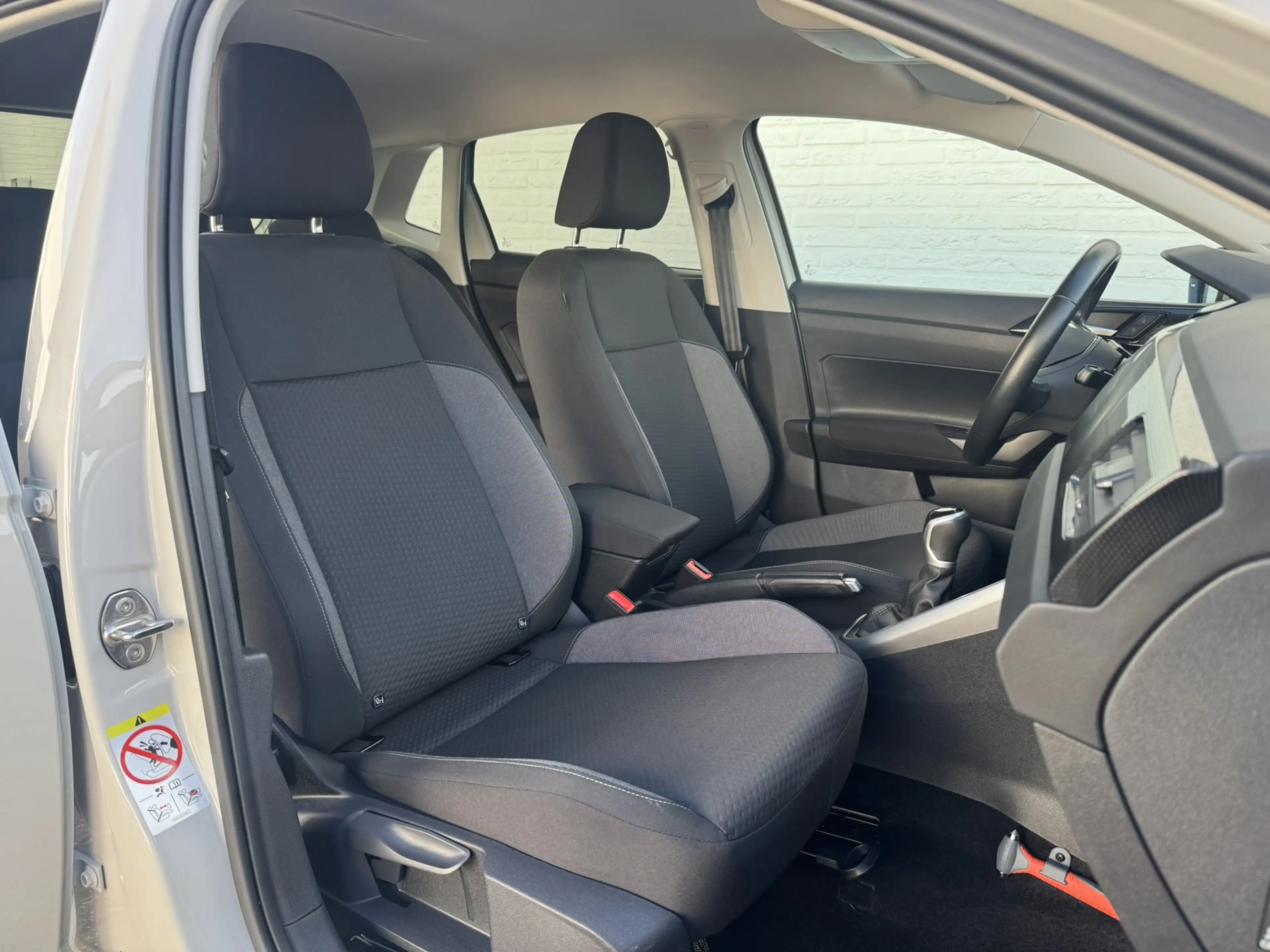 Volkswagen Polo 1.0 TSI Life Edition Carplay Camera Led verlichtin — photo 22