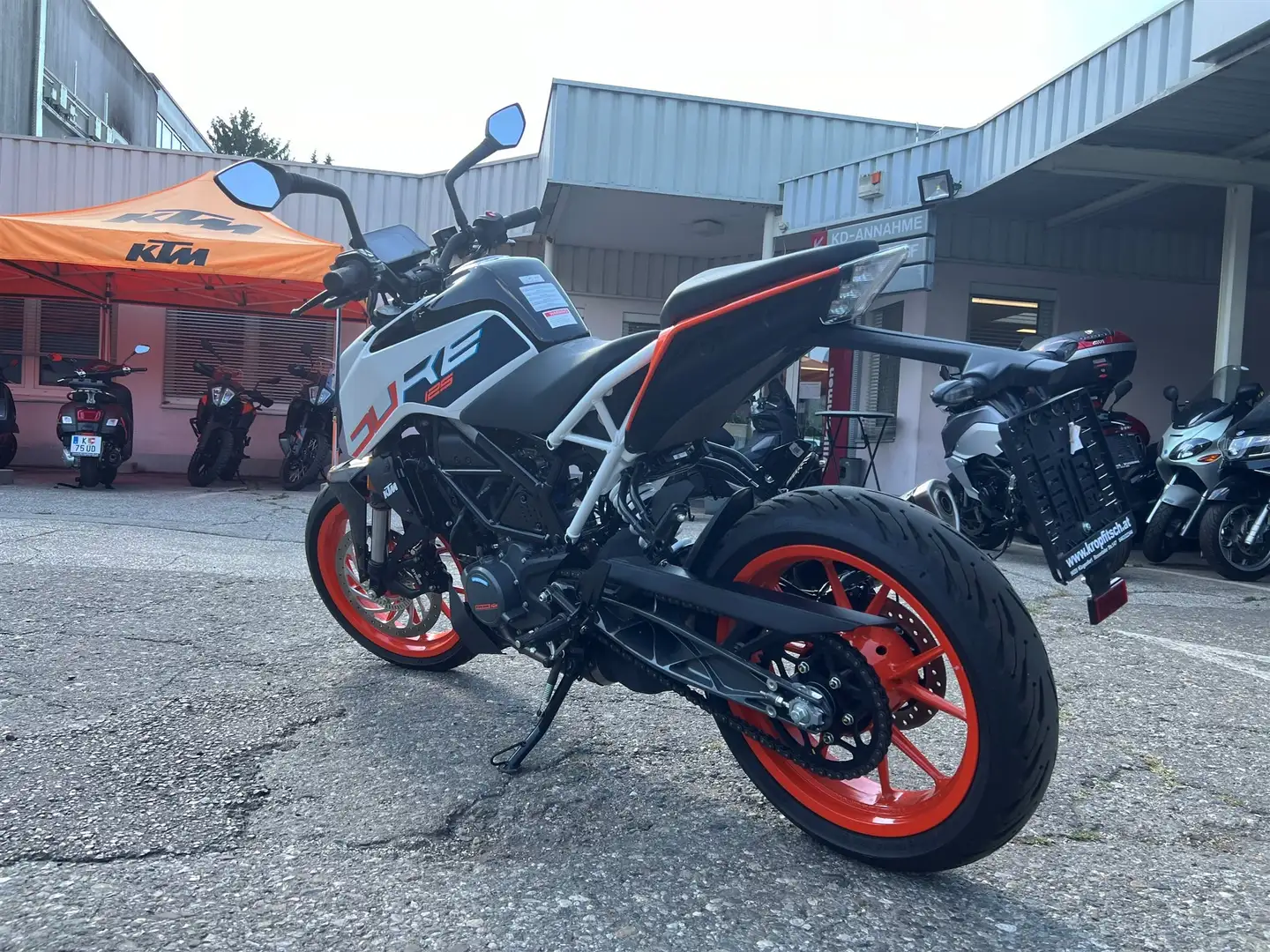 KTM 125 Duke - 2