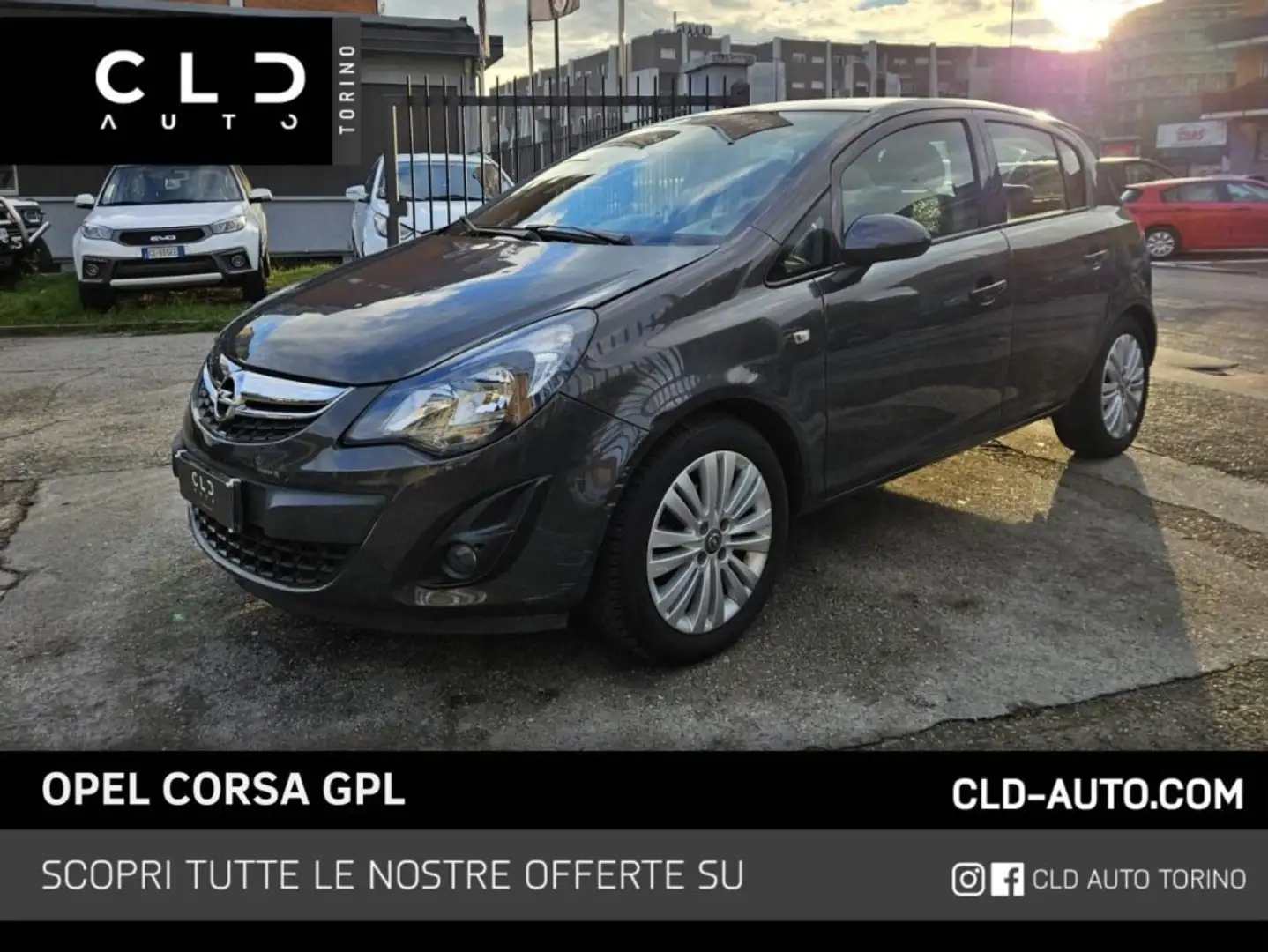 Opel Corsa 1.2 85CV 5 porte GPL-TECH Grigio - 1