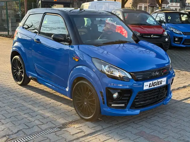 Ligier JS 50 L DCI Ultimate 45 KM/H Mopedauto