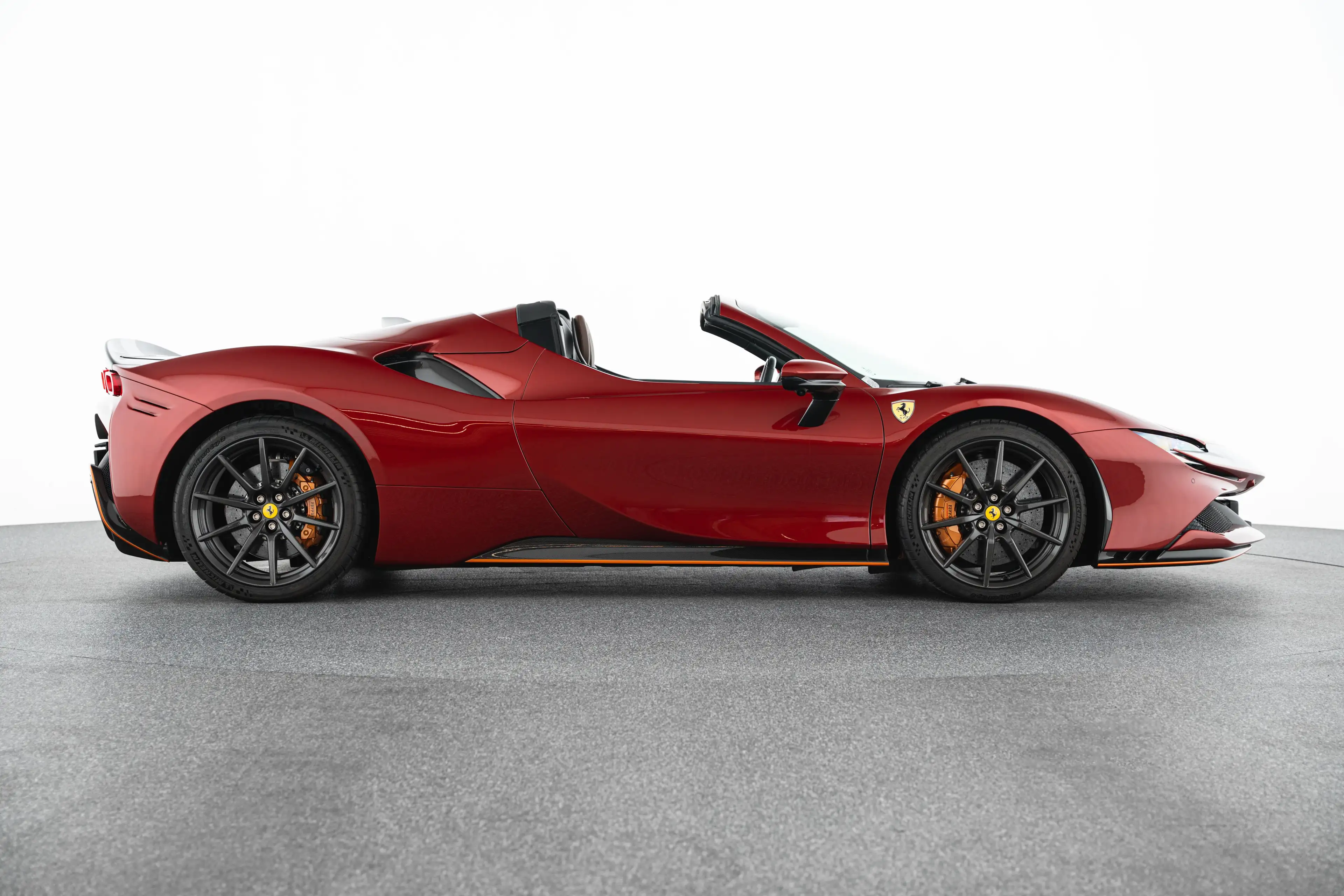 Ferrari SF90 Spider — photo 4